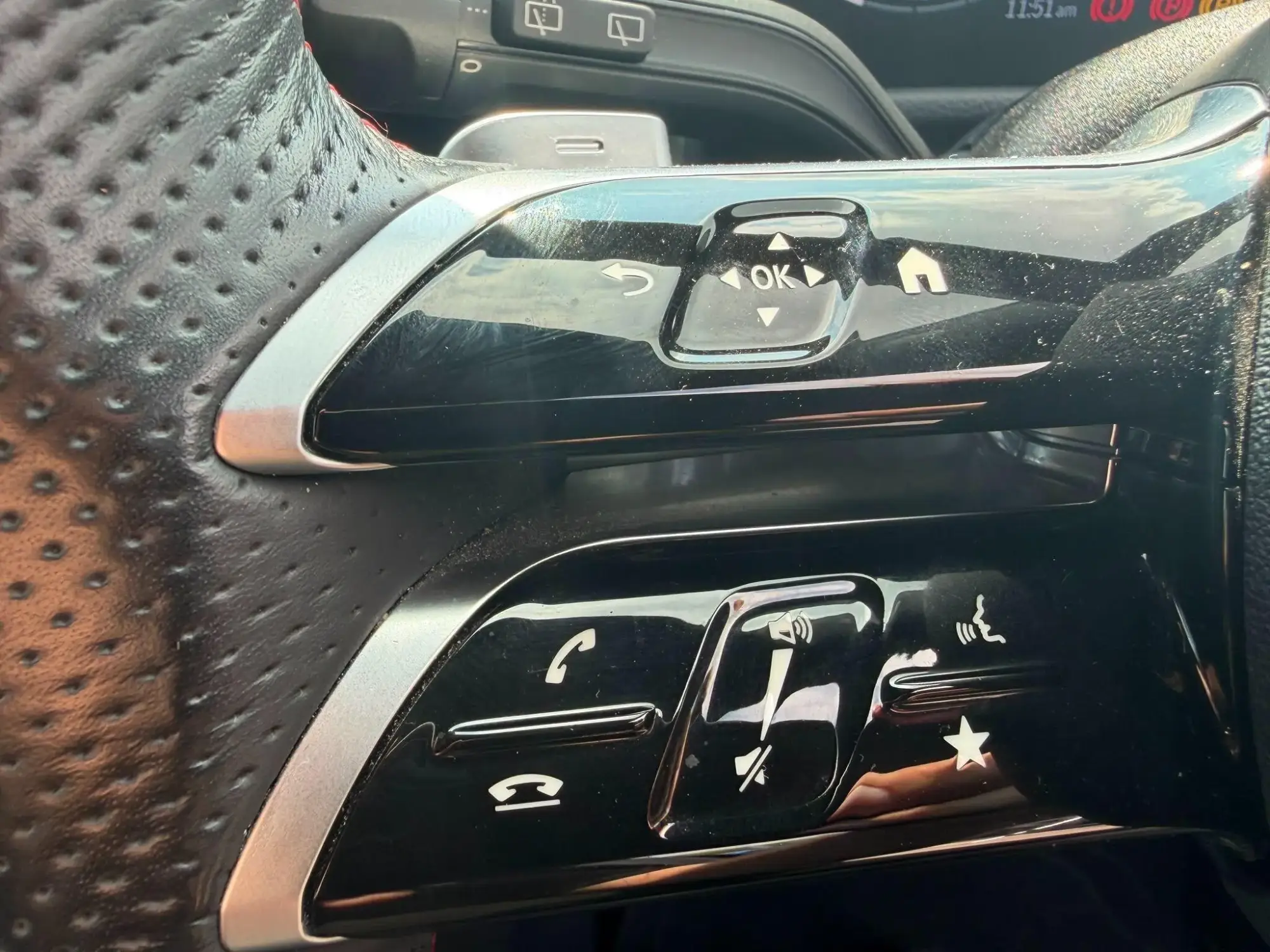 Mercedes-Benz GLA Image 18 Mercedes-Benz GLA Image 18