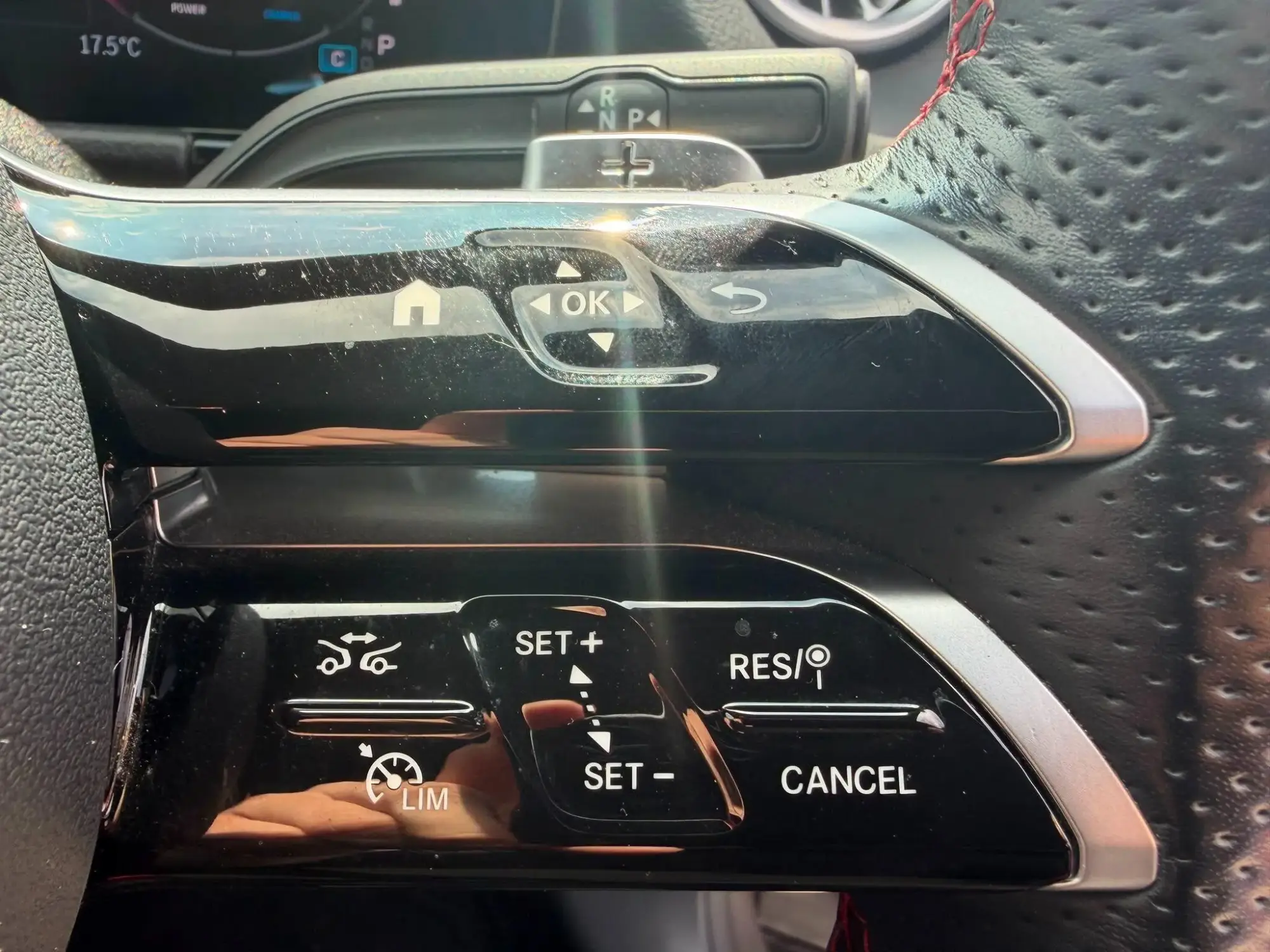 Mercedes-Benz GLA Image 19 Mercedes-Benz GLA Image 19