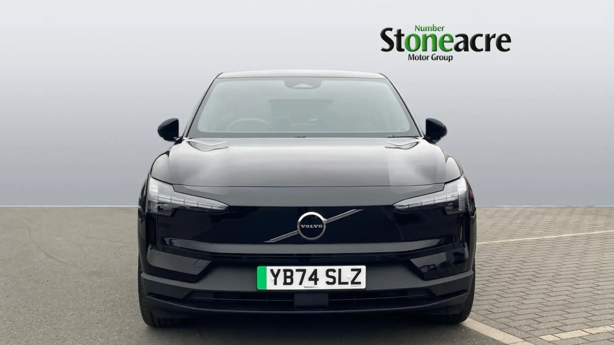 Volvo EX30 200kW SM Extended Range Plus 69kWh 5dr Auto YB74SLZ Image 2