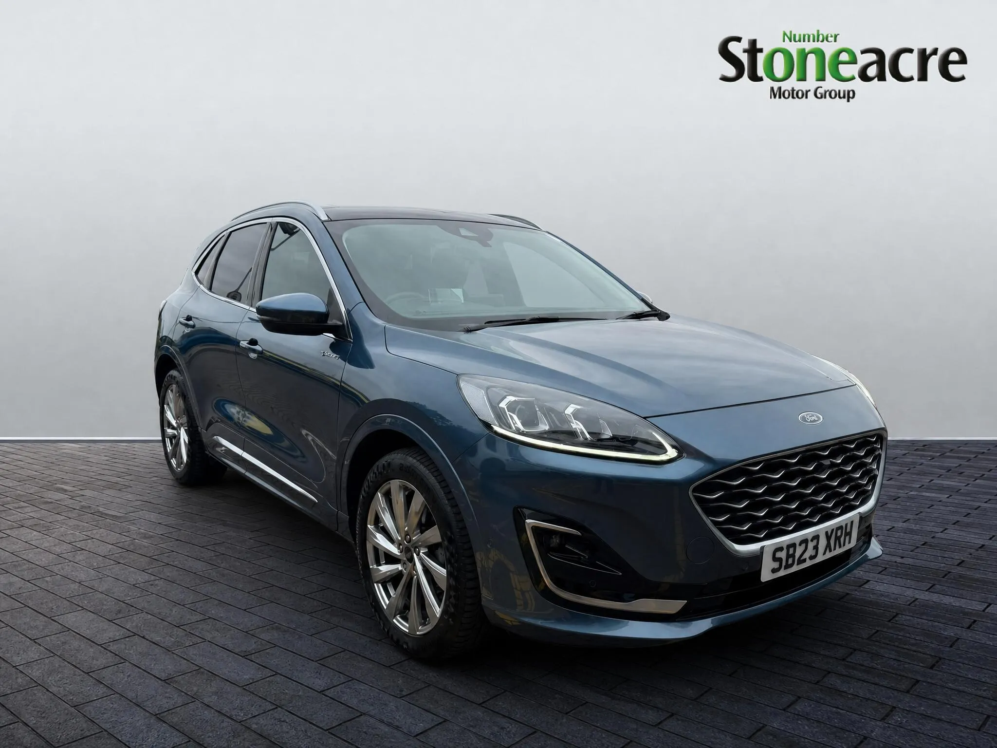 Ford Kuga Hybrid listing photo