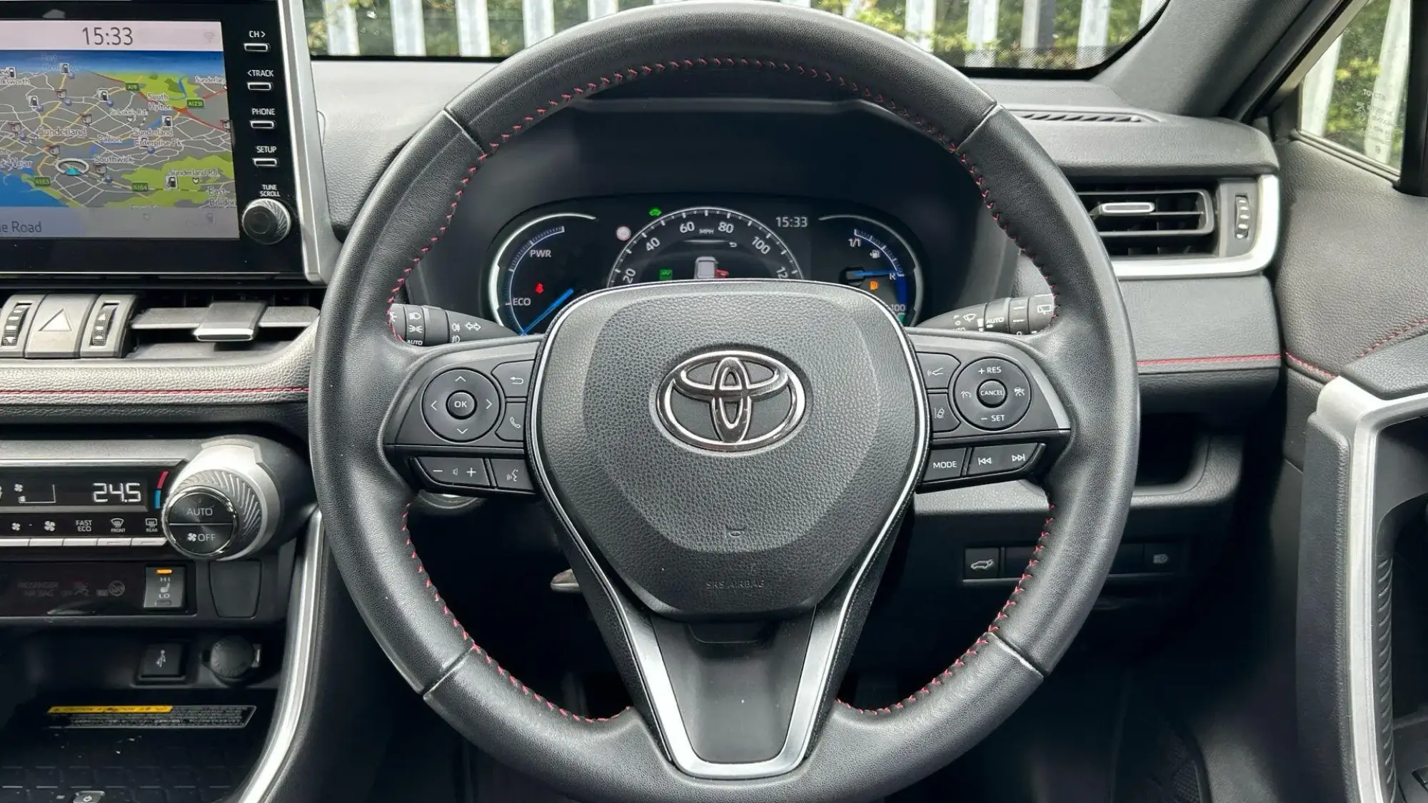 Toyota RAV4 Plug-in Hybrid Image 12 Toyota RAV4 Plug-in Hybrid Image 12