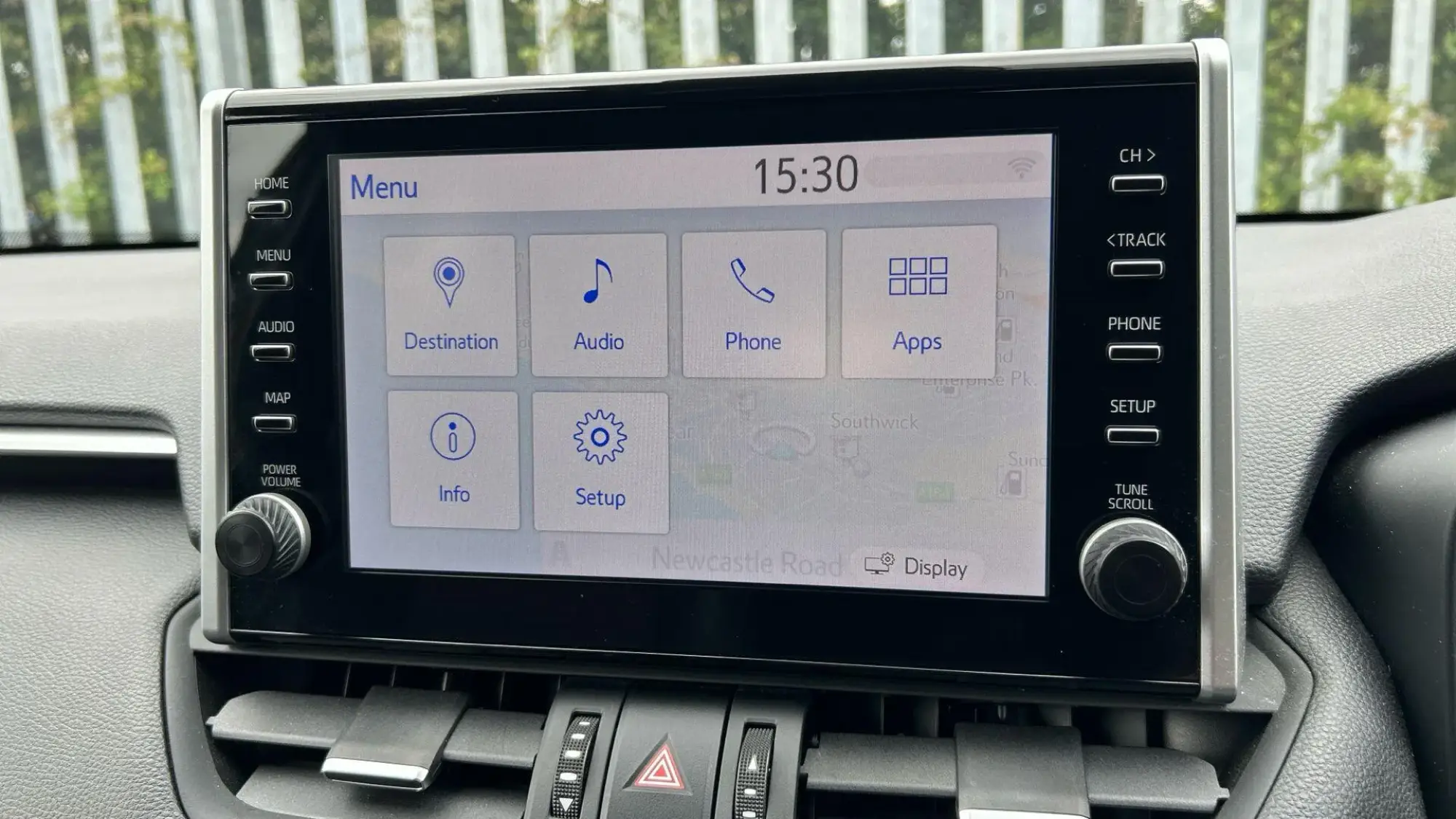 Toyota RAV4 Plug-in Hybrid Image 26 Toyota RAV4 Plug-in Hybrid Image 26