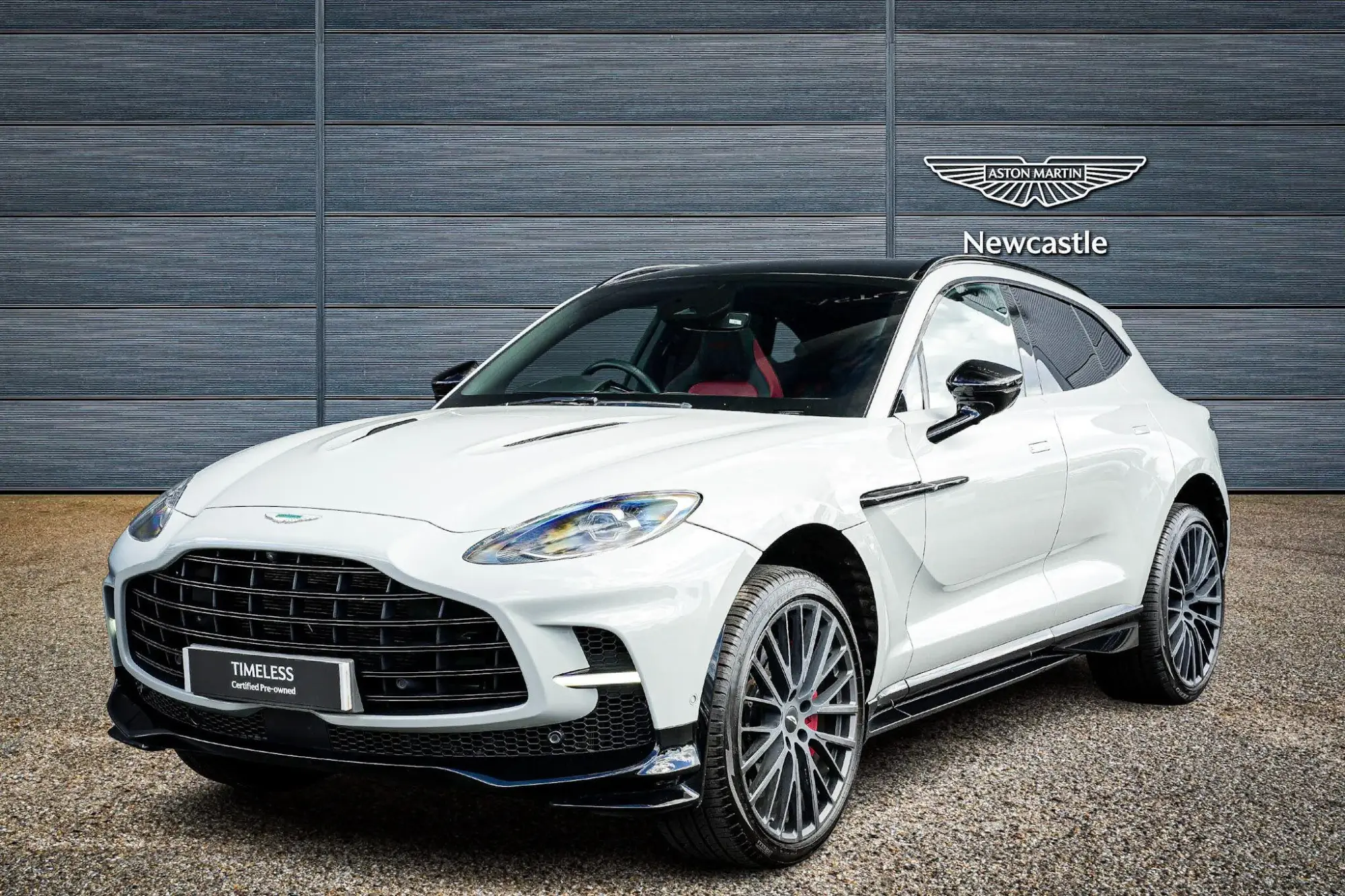 Aston Martin DBX 4.0 V8 707 SUV 5dr Petrol Auto 4WD Euro 6 (s/s) (707 ps) NK25ZHA Image 3