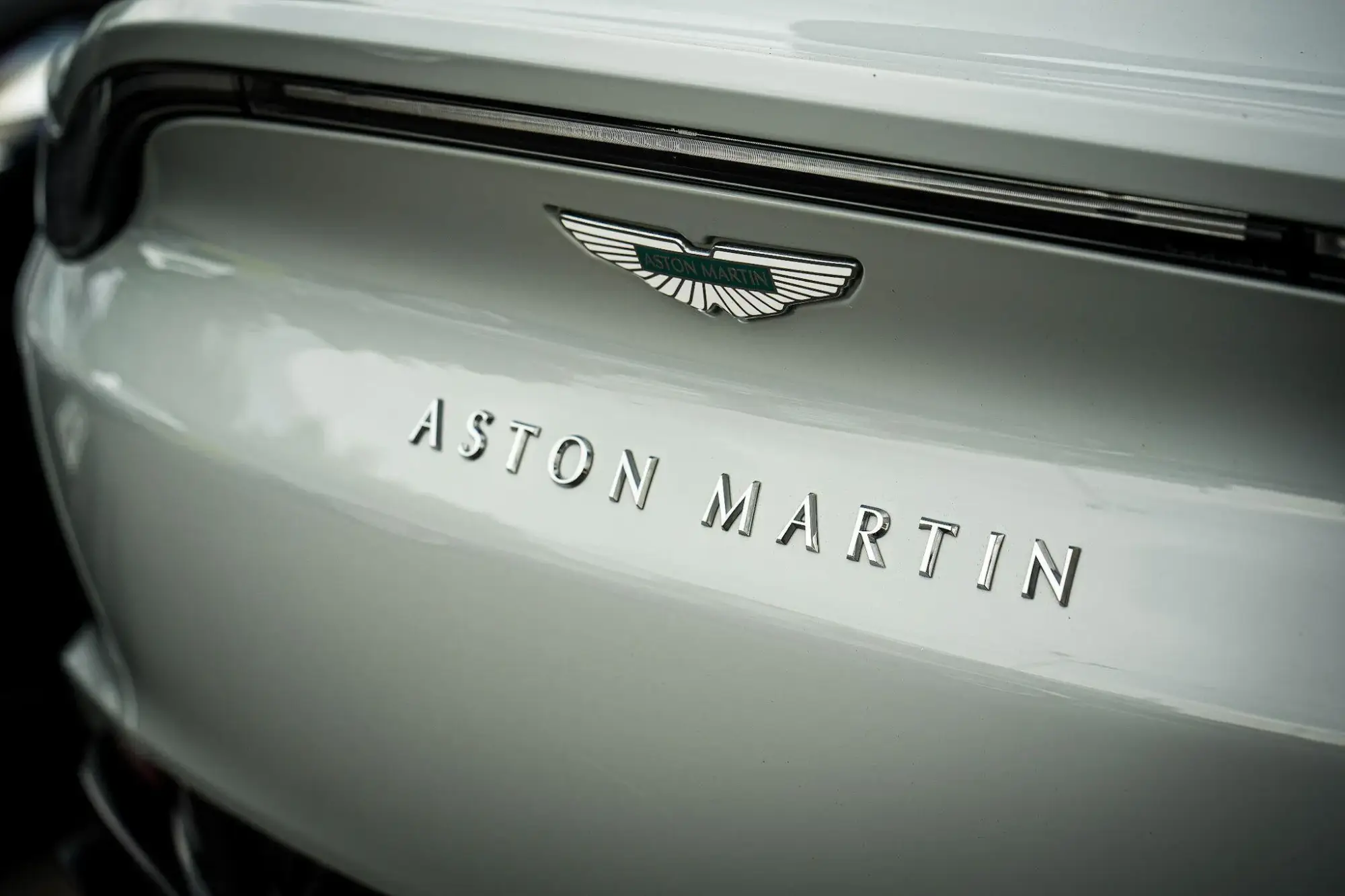 Aston Martin DBX Image 29
