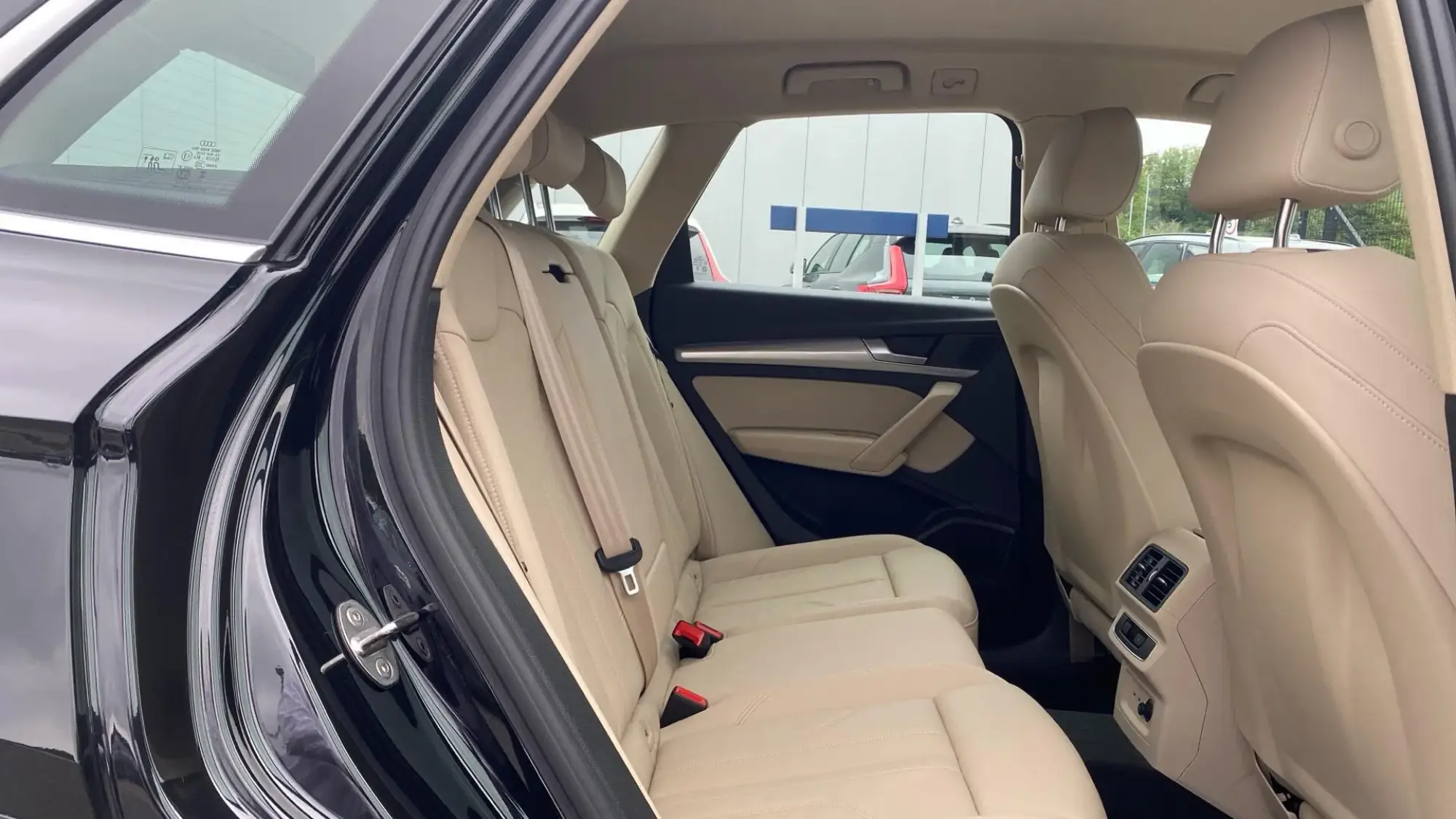 Audi Q5 Image 12 Audi Q5 Image 12