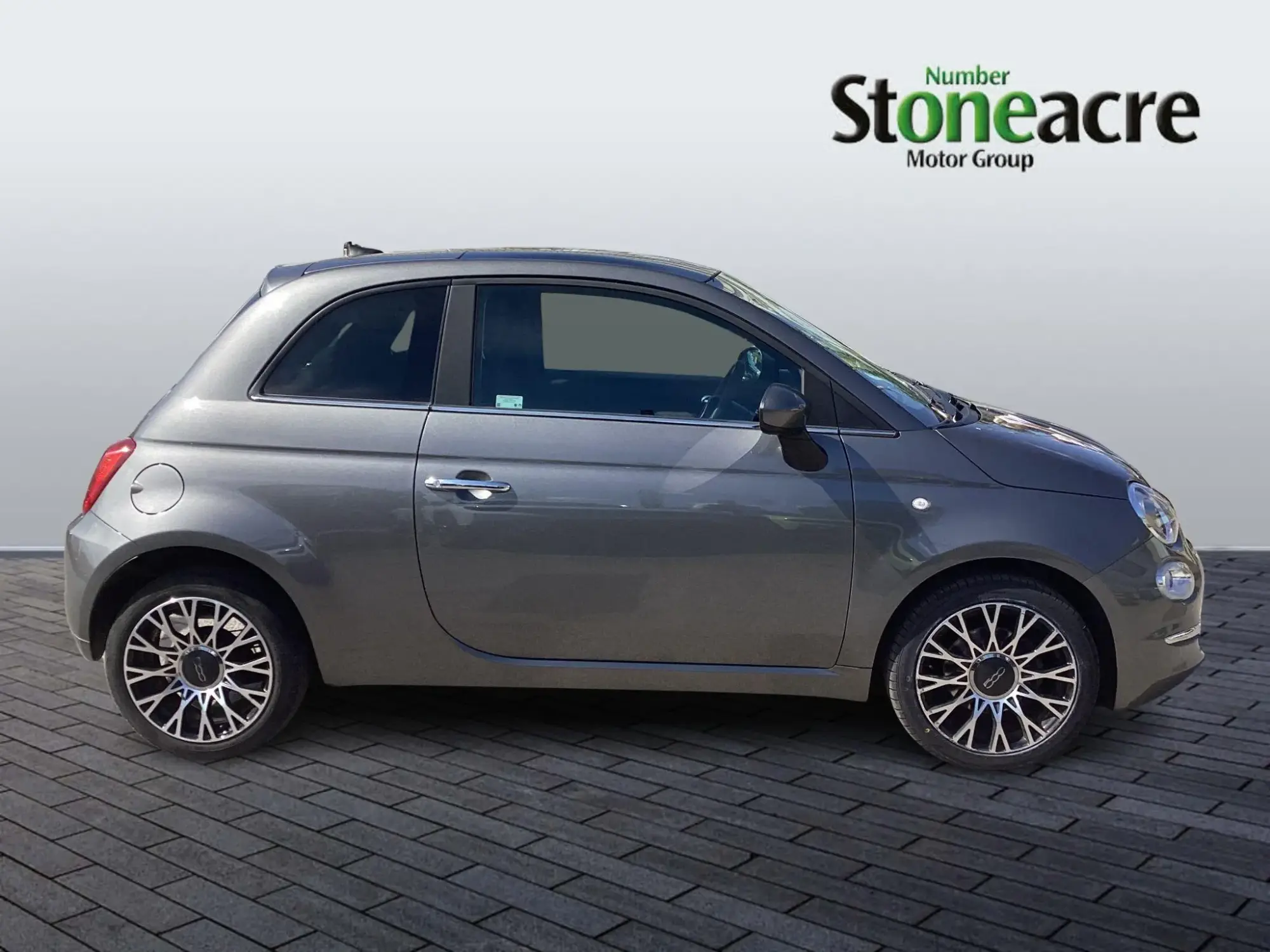 Fiat 500 Hybrid Image 7