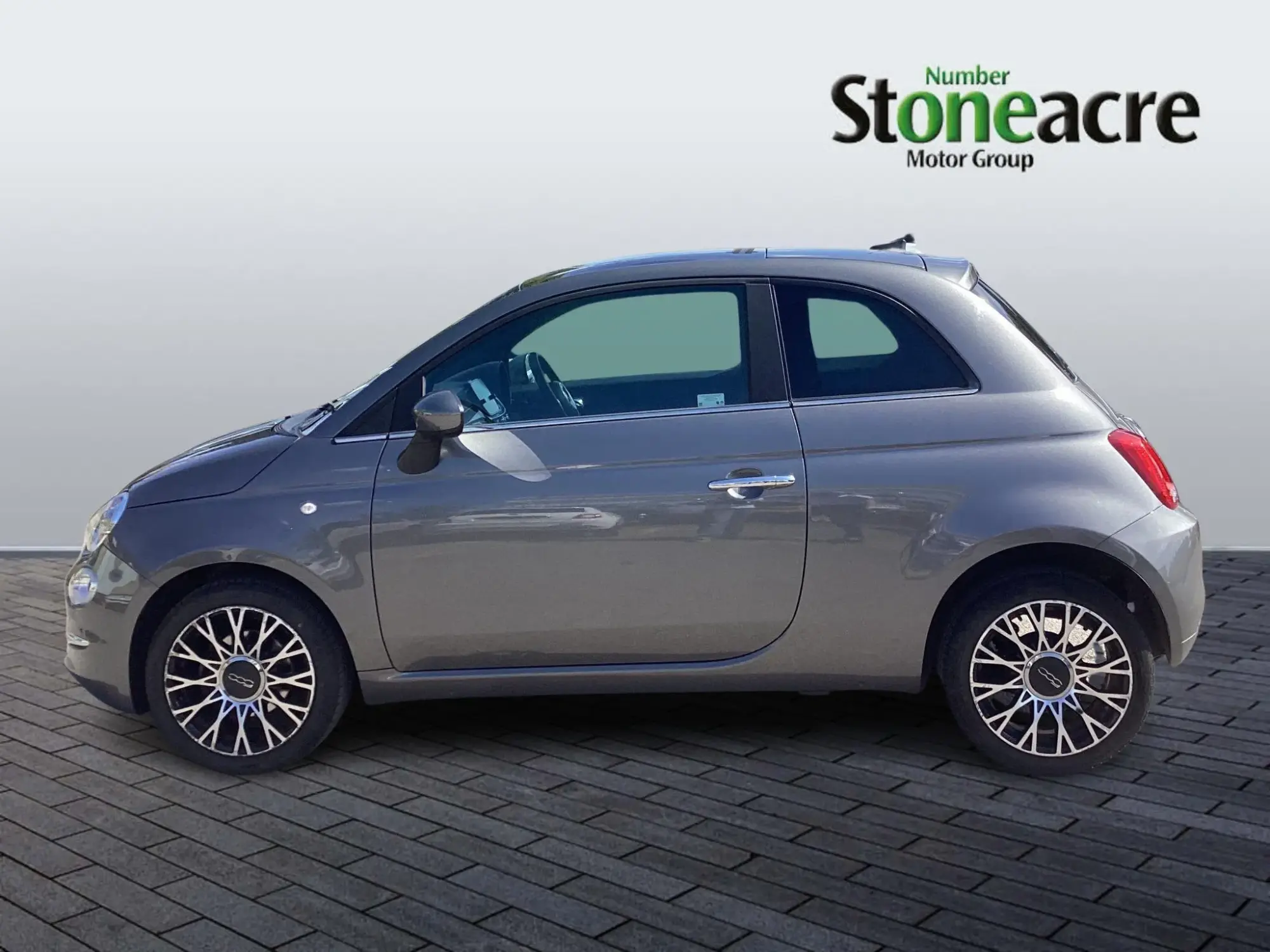 Fiat 500 Hybrid Image 8