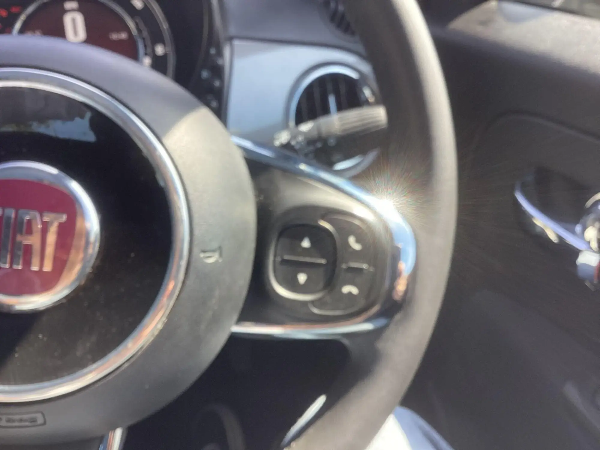 Fiat 500 Hybrid Image 22