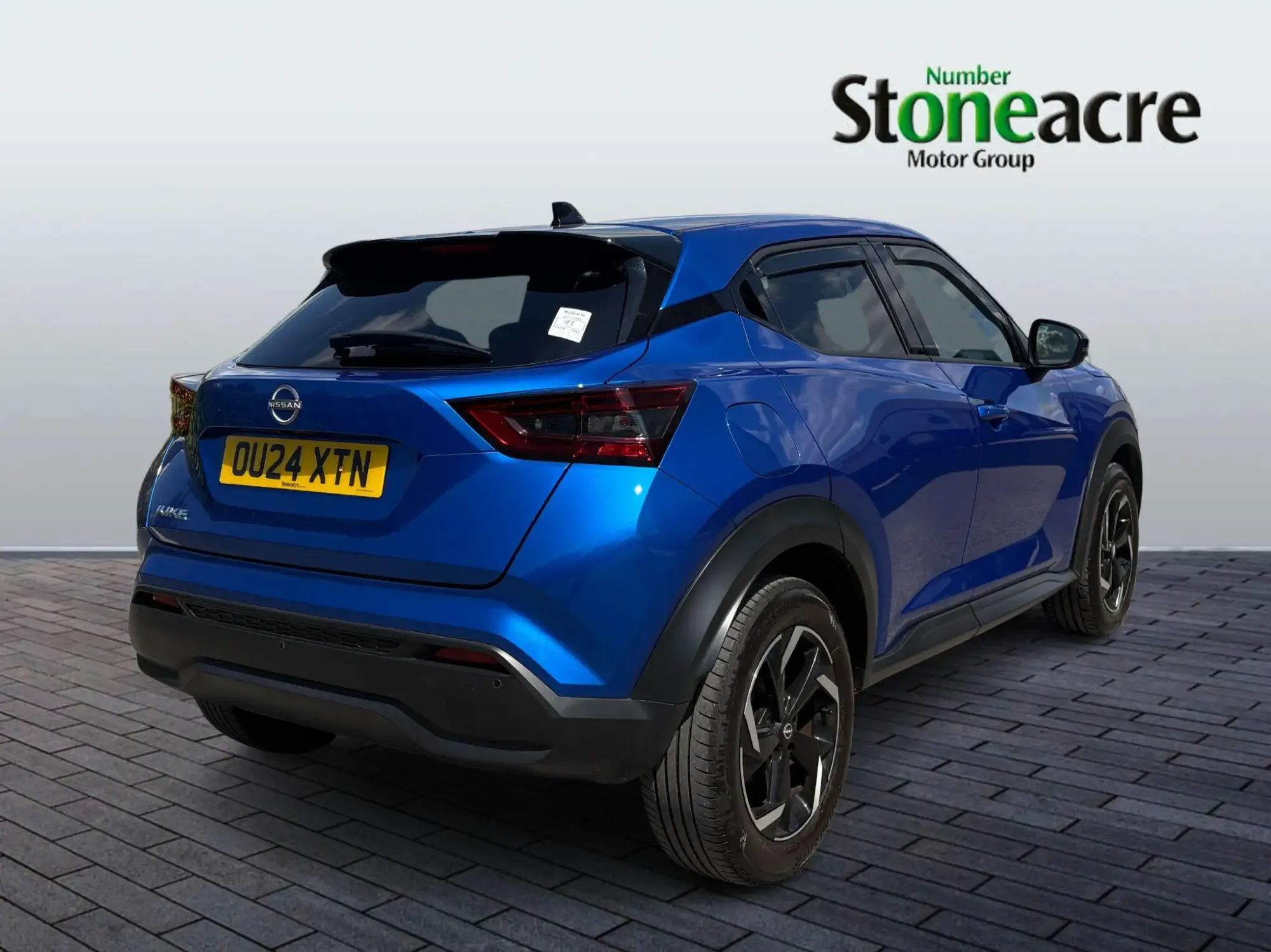 Nissan Juke 1.0 DiG-T N-Connecta 5dr OU24XTN Image 3