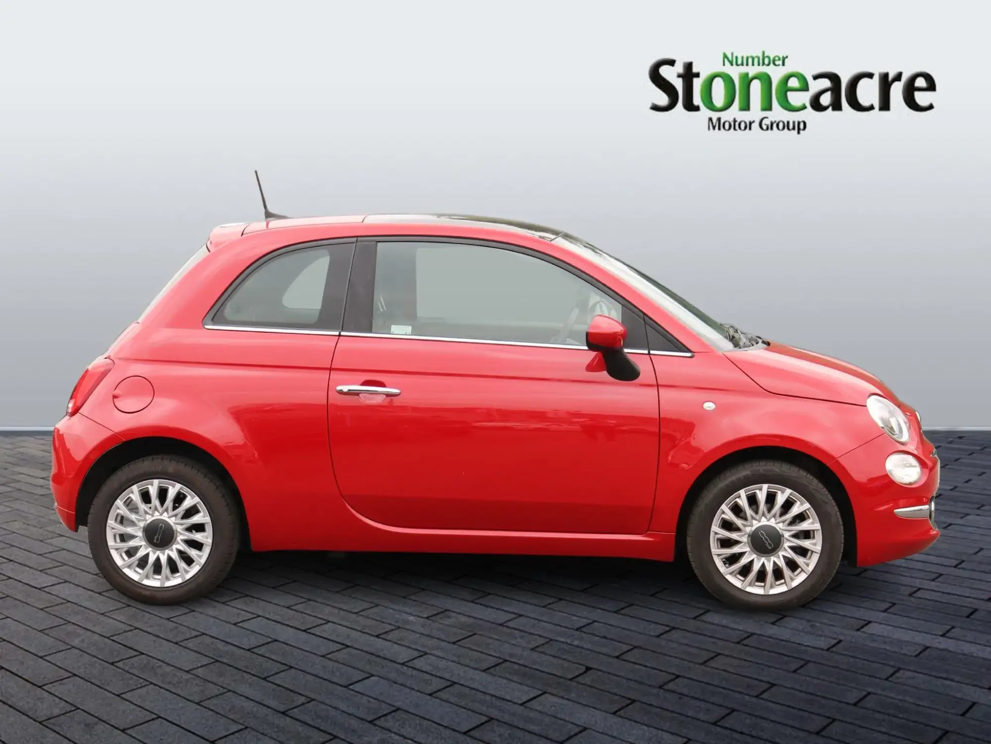 Fiat 500 Hybrid 500 1.0 70hp Mild Hybrid YN23HCG Image 2