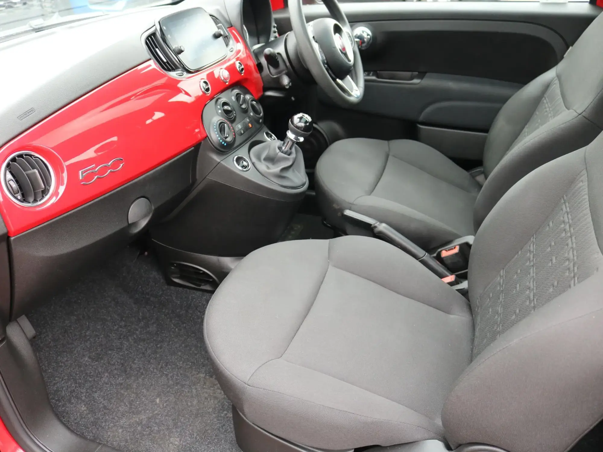 Fiat 500 Hybrid Image 14