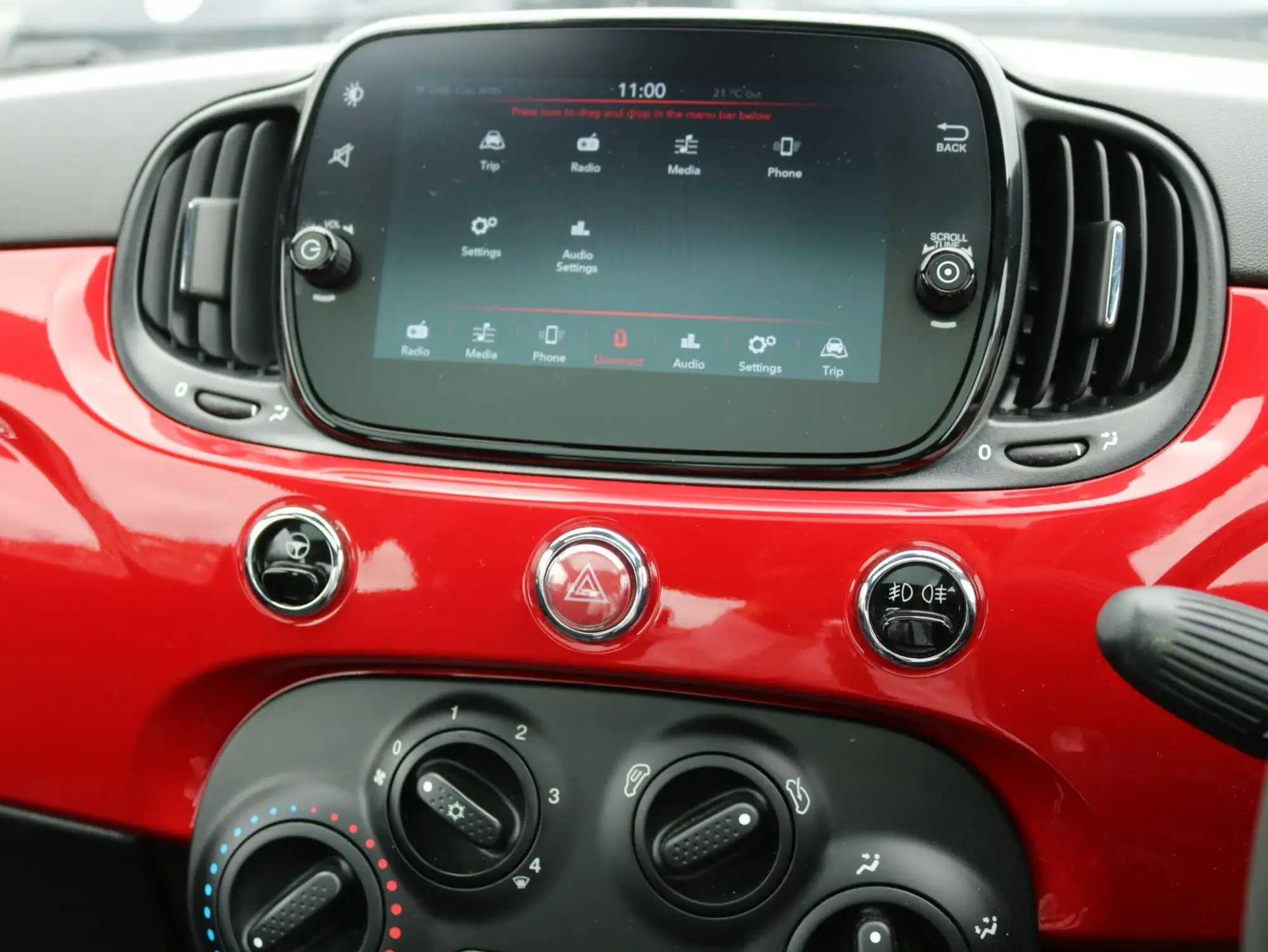 Fiat 500 Hybrid Image 19