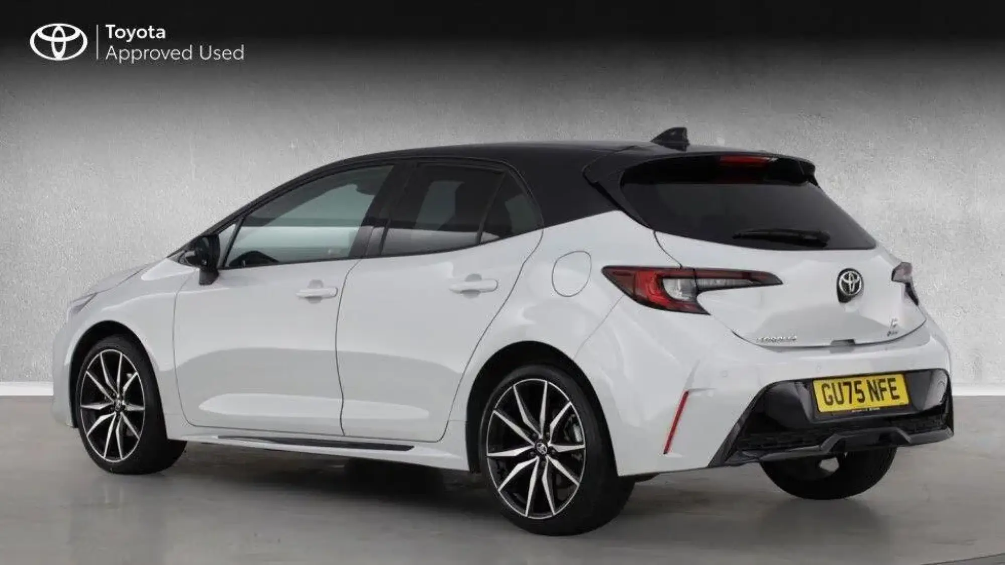 Toyota Corolla Hatchback Image 5