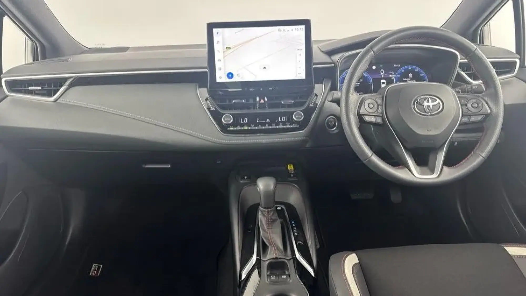Toyota Corolla Hatchback Image 16