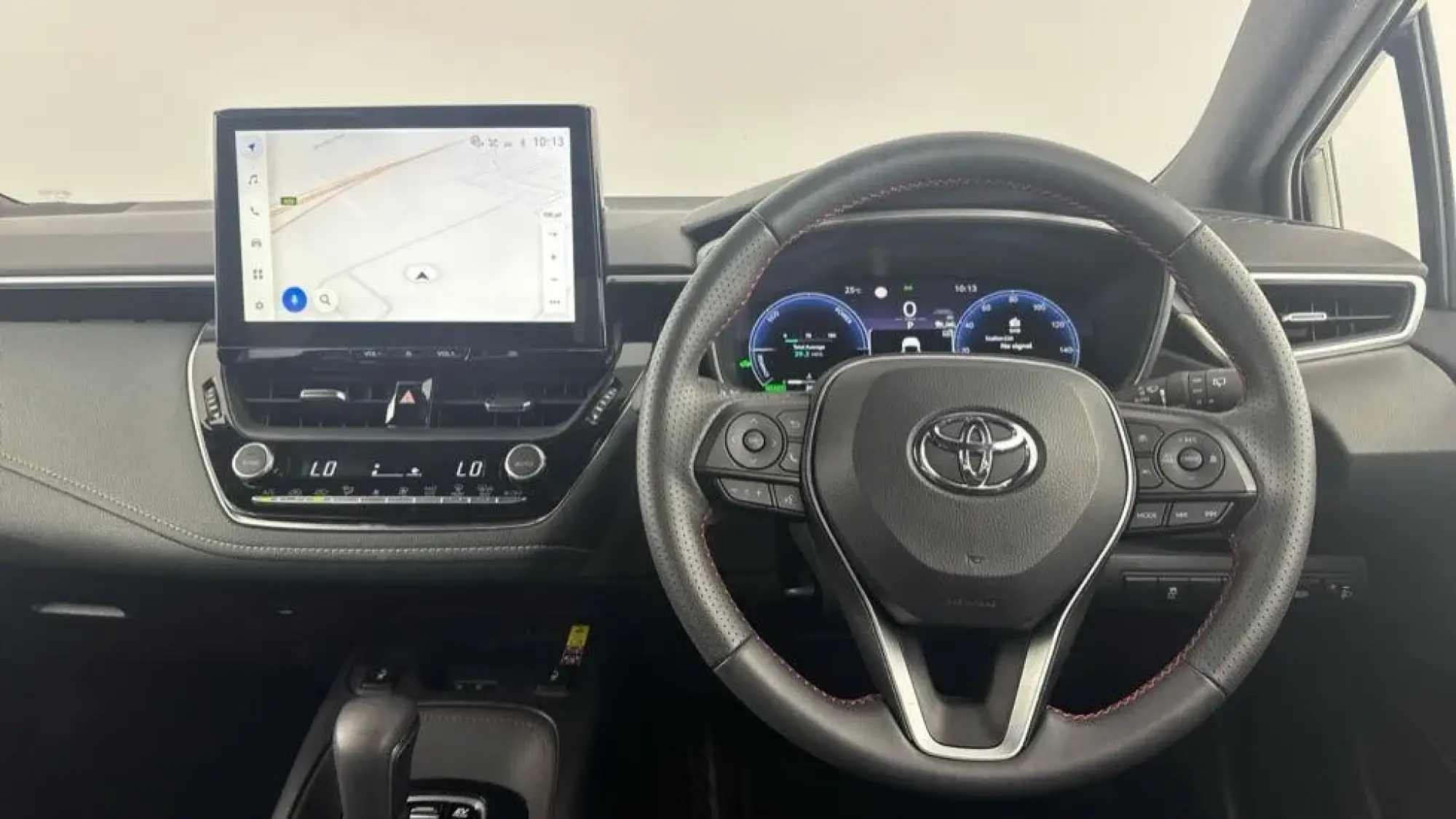 Toyota Corolla Hatchback Image 17