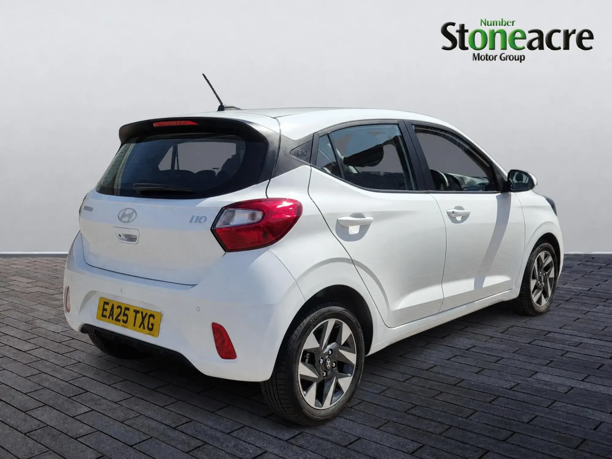 Hyundai i10 Image 3