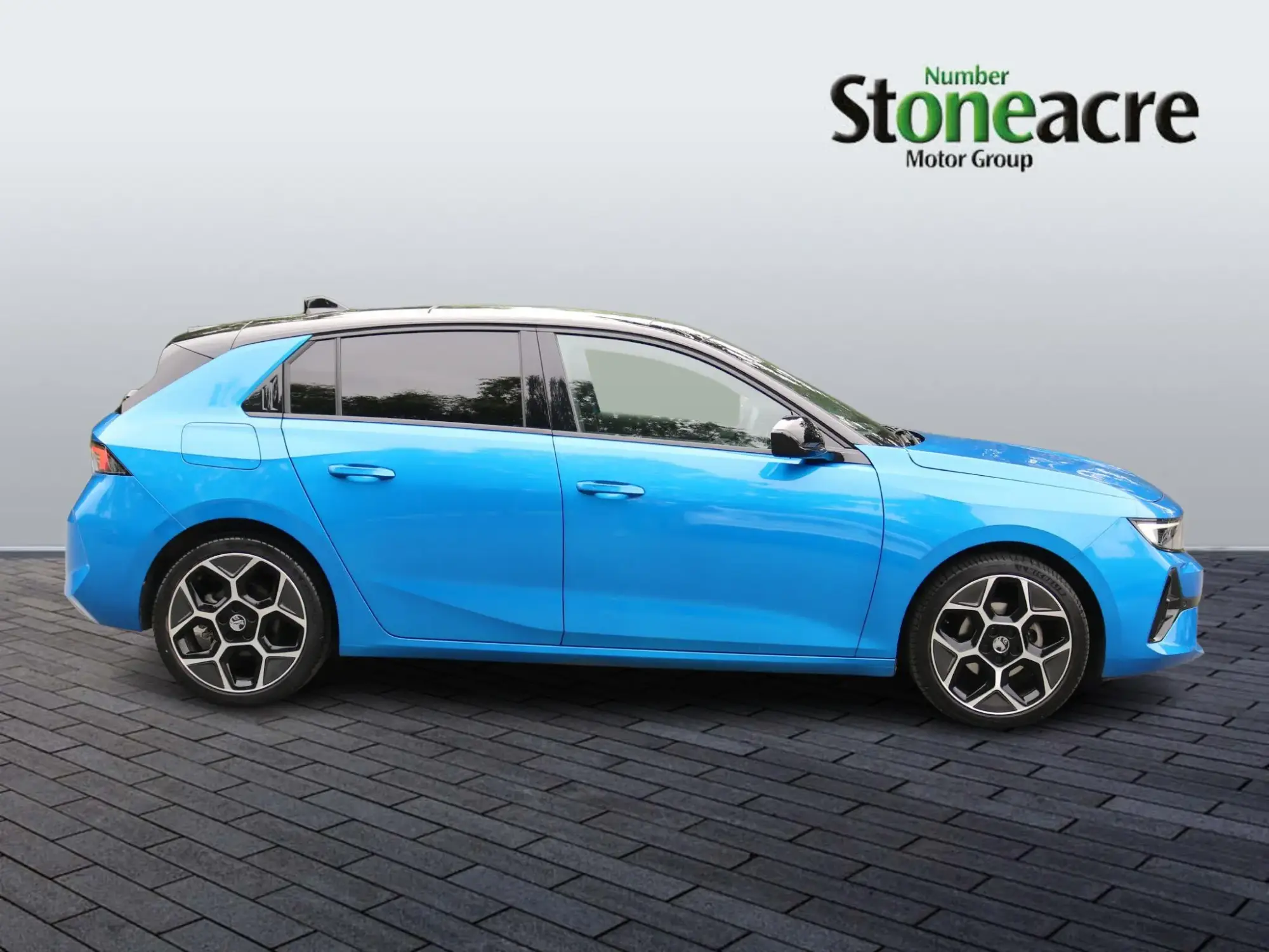 Vauxhall Astra Image 2