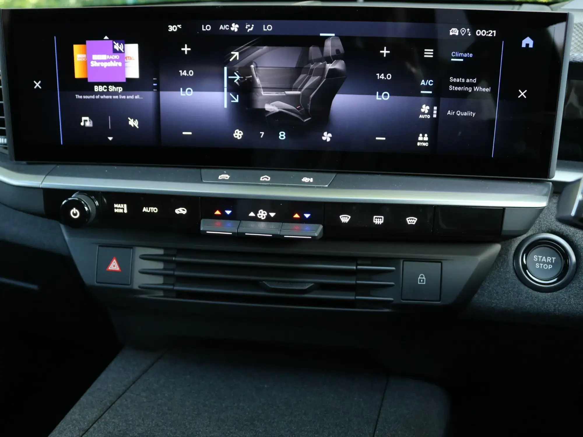 Vauxhall Grandland Image 20