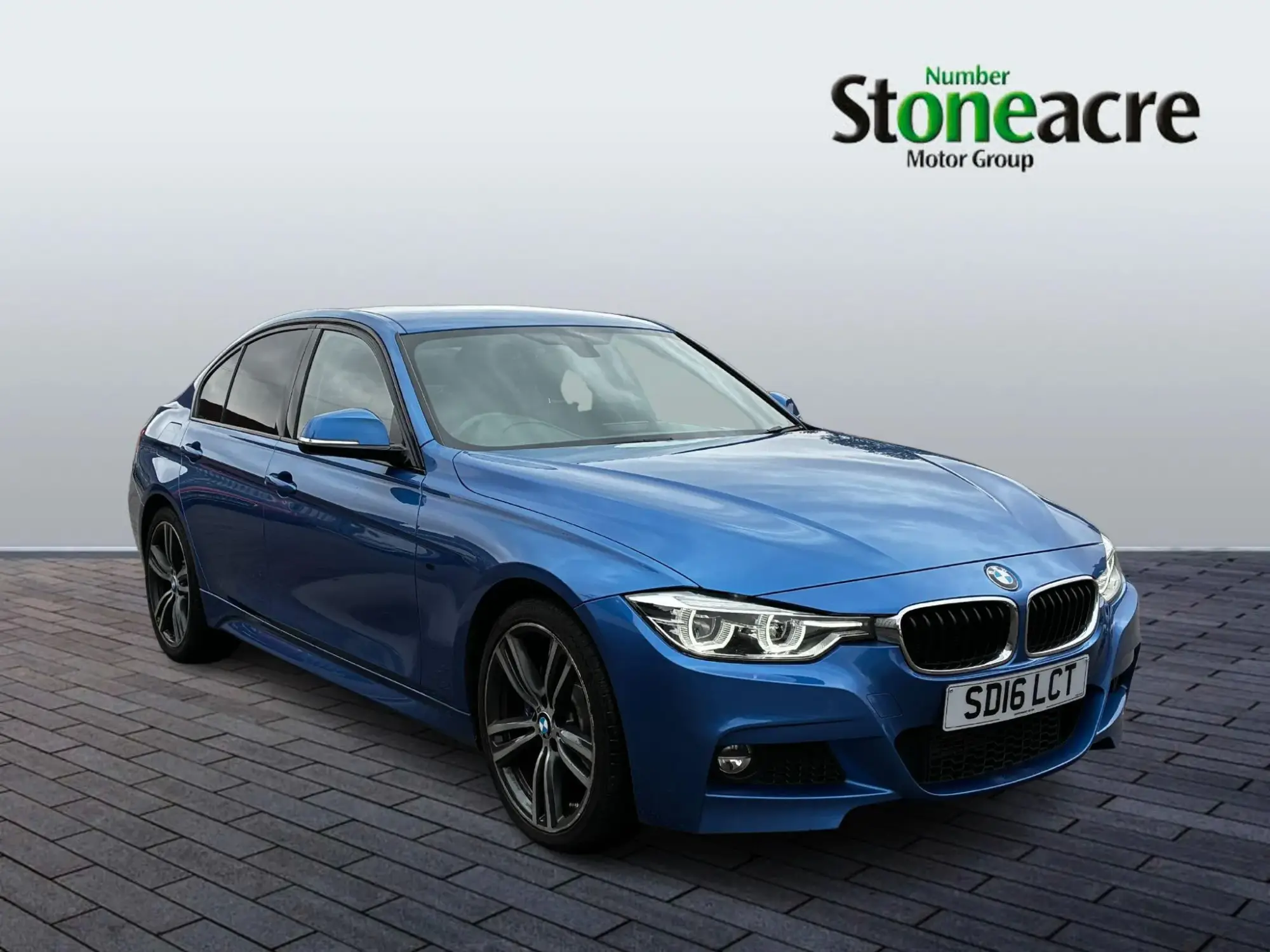 BMW 3 Series 320d xDrive M Sport Saloon JB09WAG Image 1