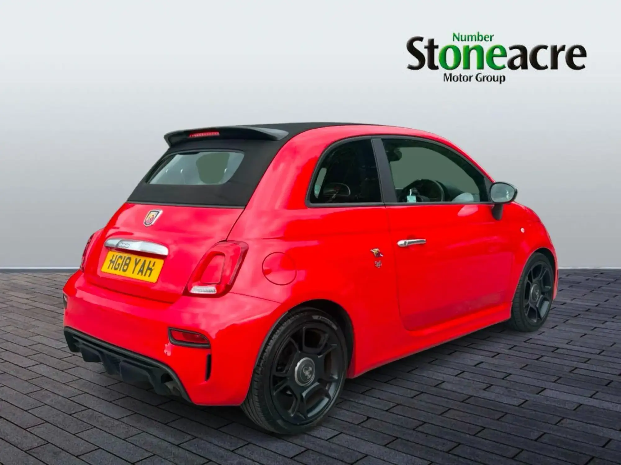 Abarth 595c 1.4 T-Jet Trofeo Cabrio Euro 6 2dr HG18YAH Image 2