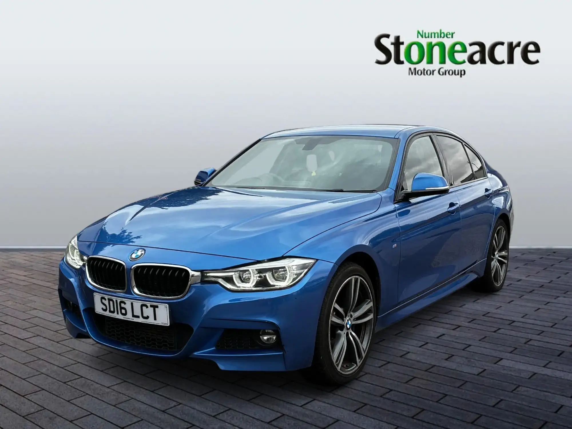 BMW 3 Series 320d xDrive M Sport Saloon SD16LCT Image 3