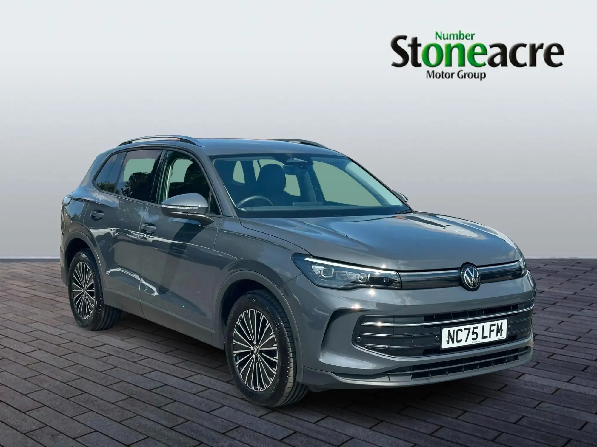 Volkswagen Tiguan Image 1