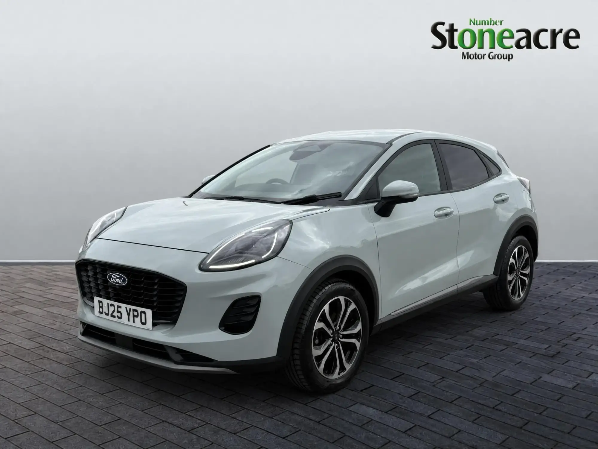 Ford Puma 1.0T EcoBoost MHEV Titanium Euro 6 (s/s) 5dr BJ25YPO Image 3