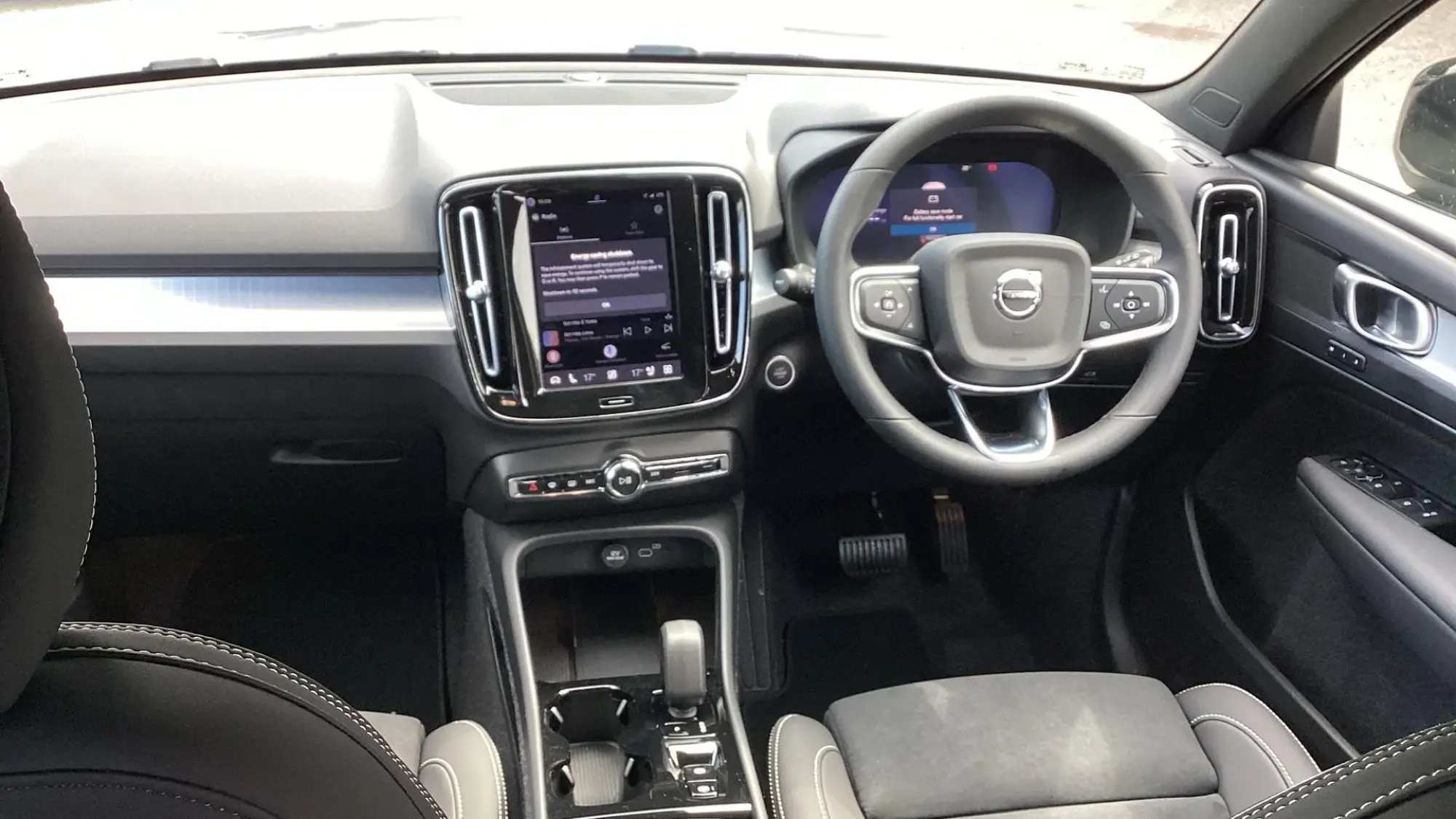 Volvo XC40 Image 5