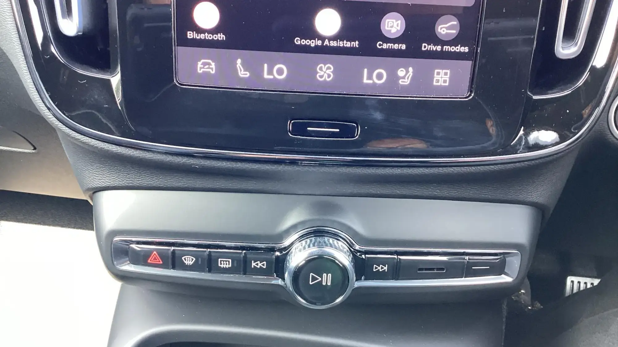 Volvo XC40 Image 18