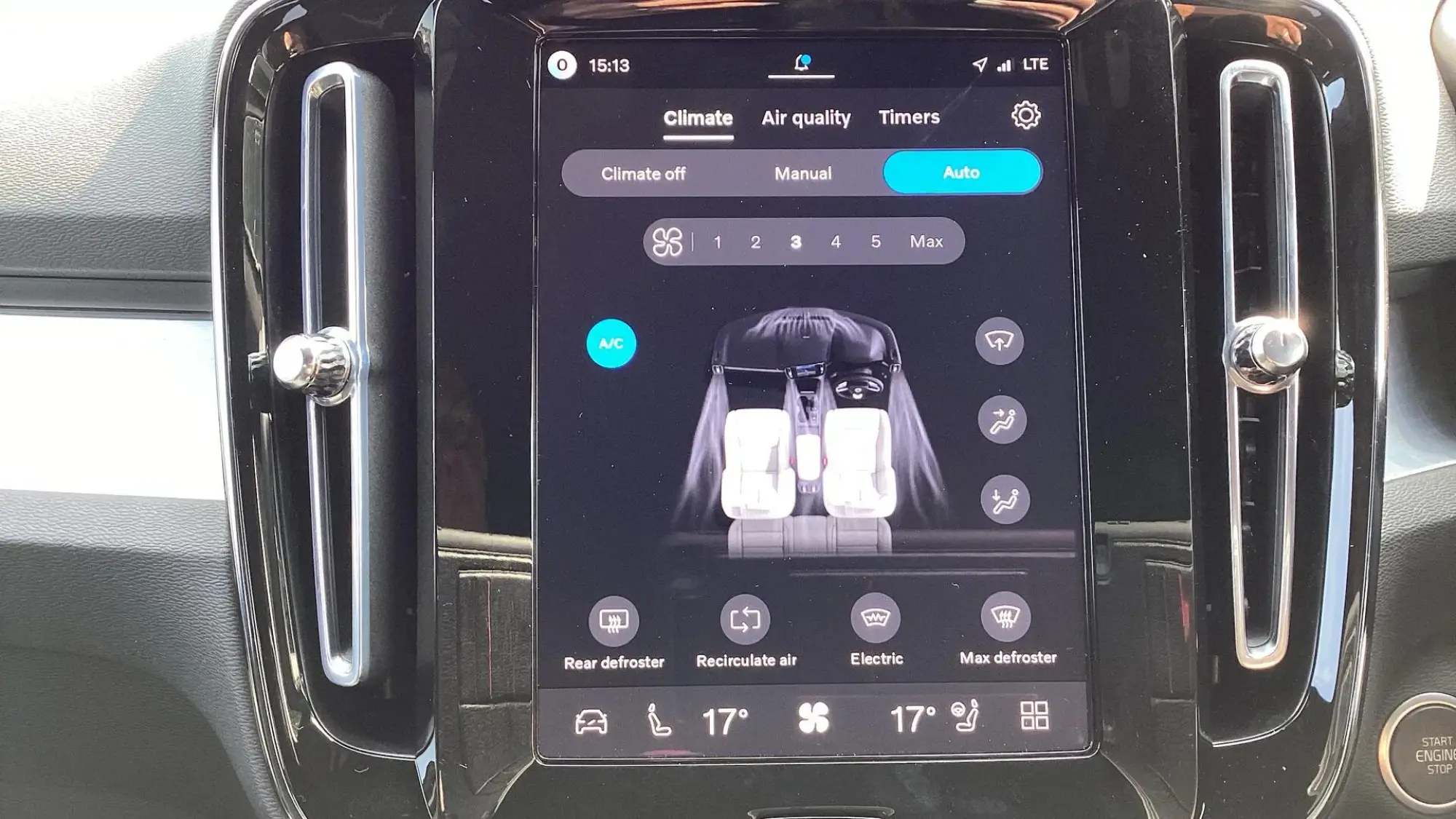 Volvo XC40 Image 19