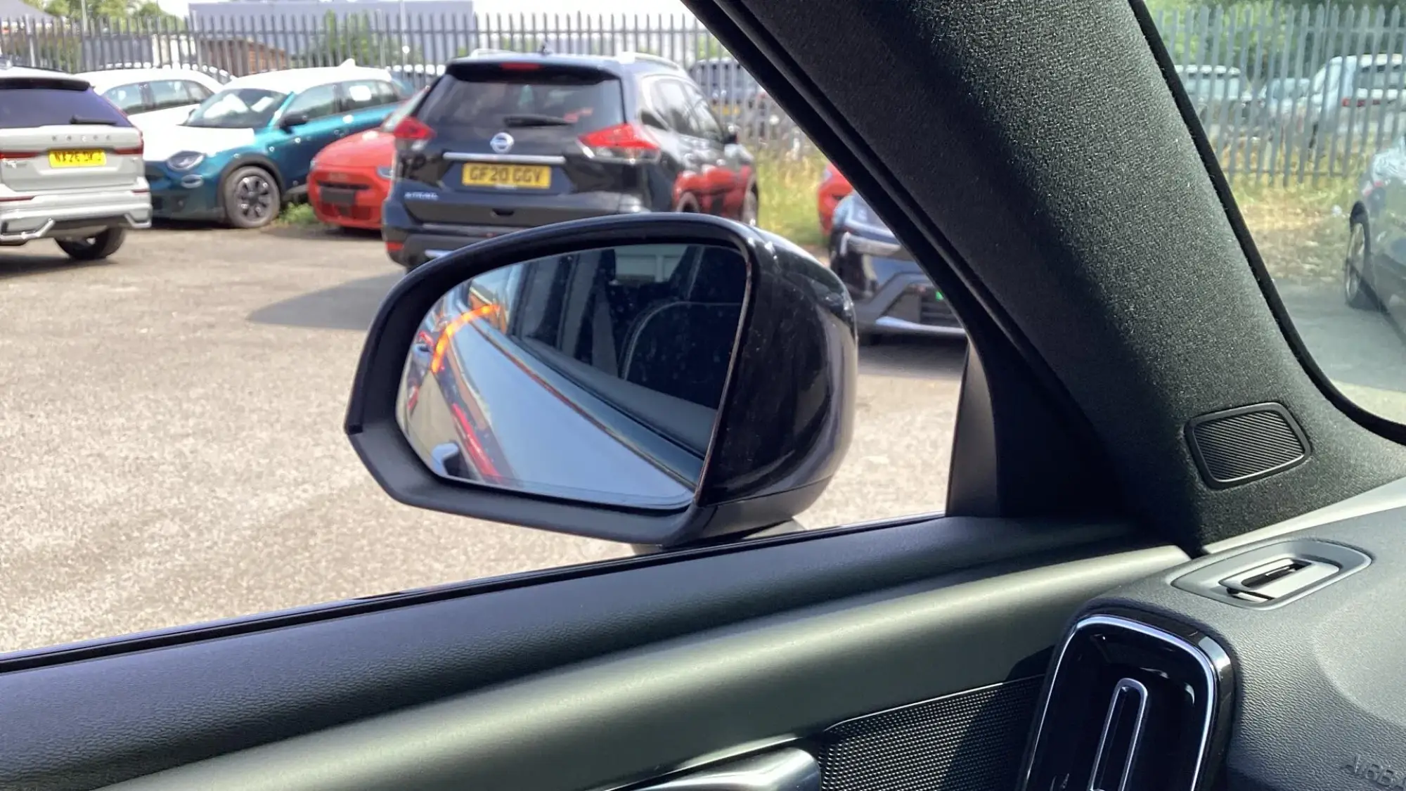 Volvo XC40 Image 26