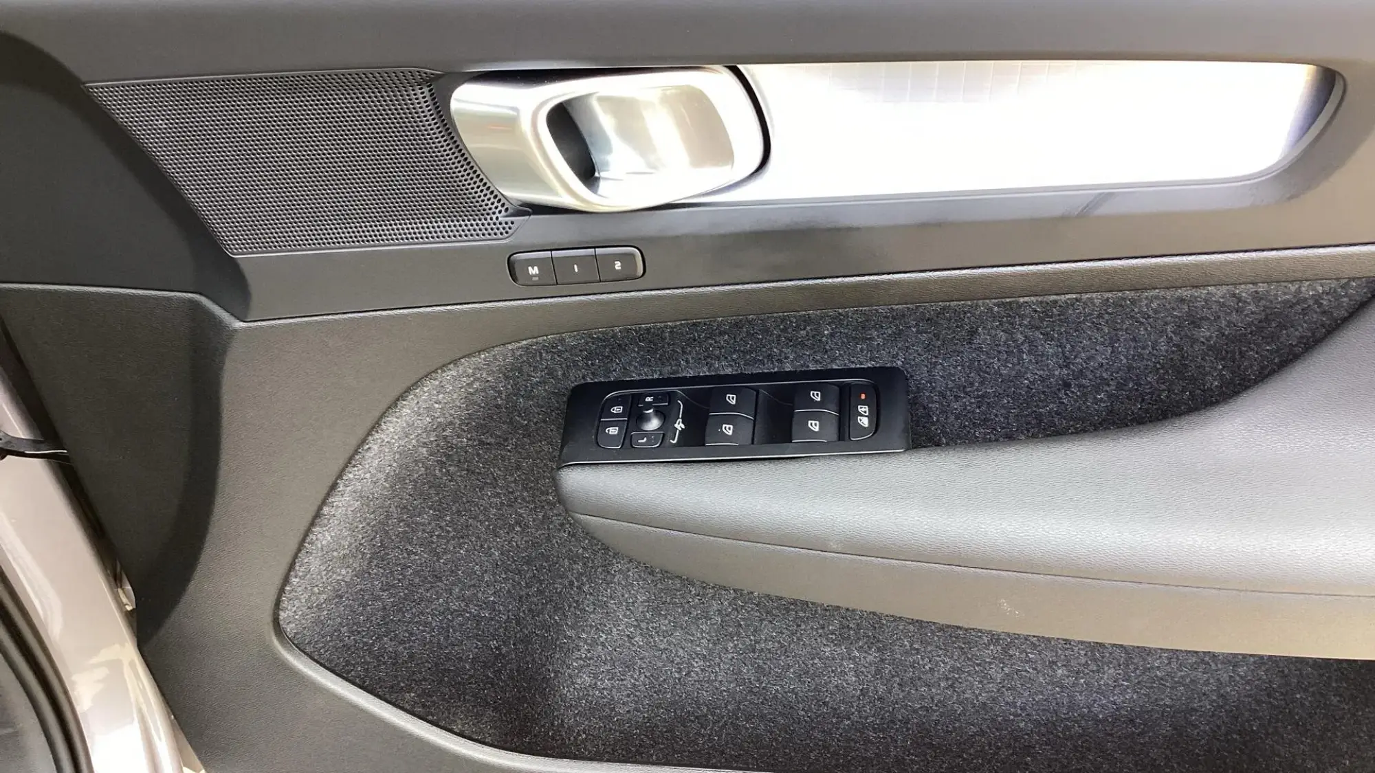 Volvo XC40 Image 28