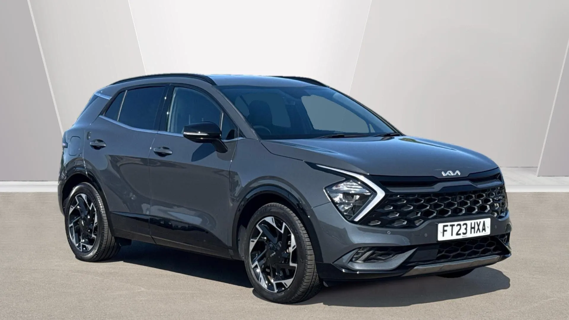 Kia Sportage Plug-In Hybrid listing photo