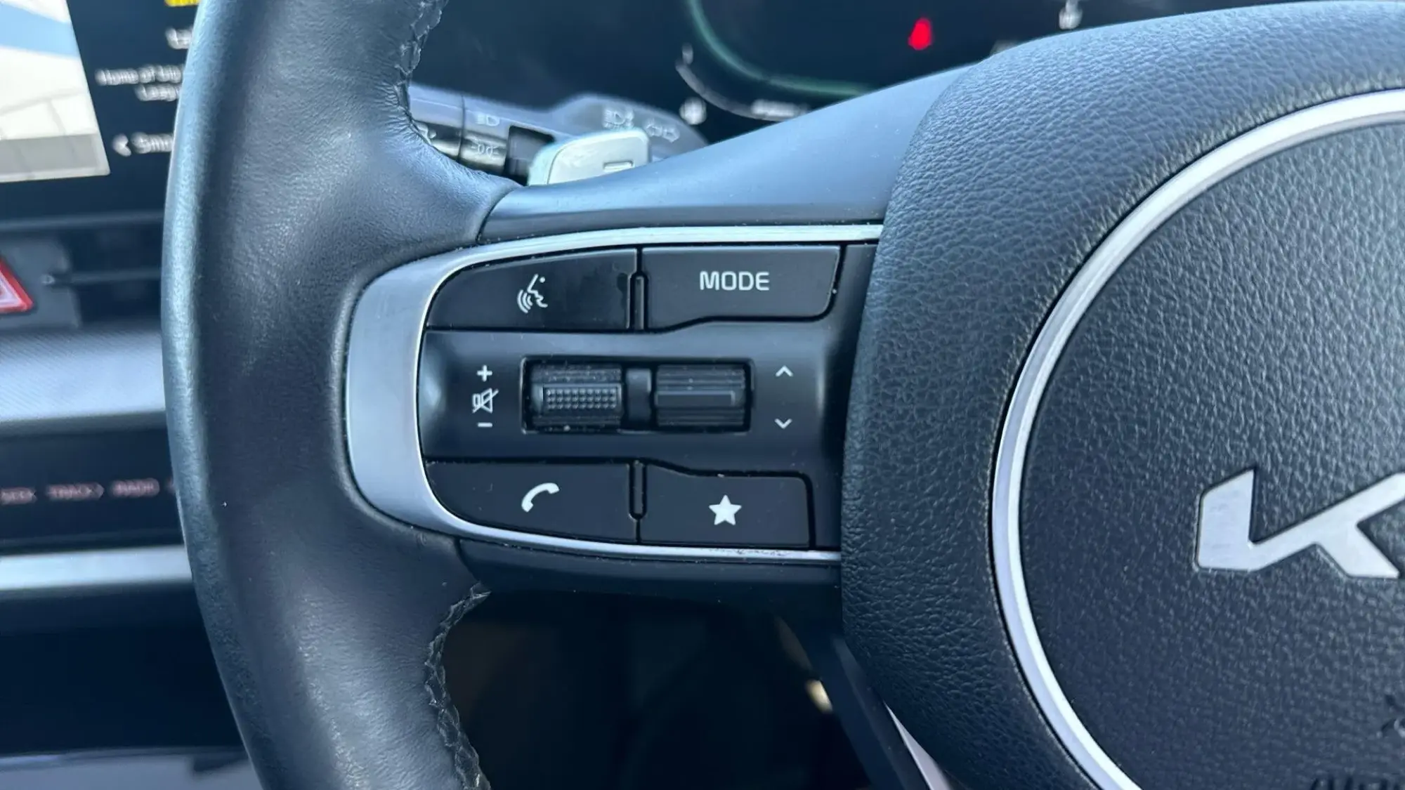Kia Sportage Plug-In Hybrid Image 15 Kia Sportage Plug-In Hybrid Image 15