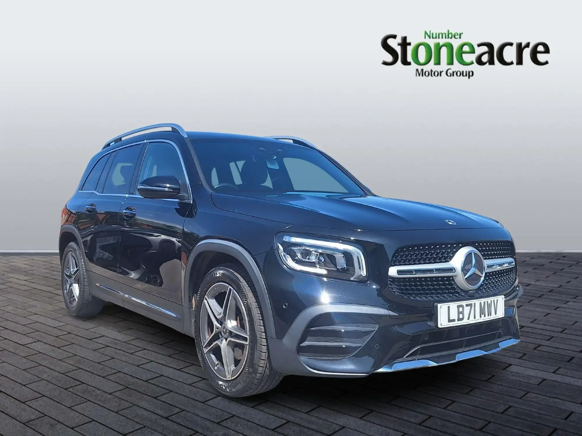 Mercedes-Benz GLB 1.3 GLB200 AMG Line (Premium) 7G-DCT Euro 6 (s/s) 5dr LB71MWV Image 1