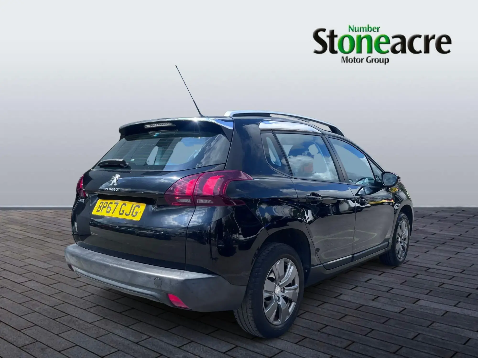 Peugeot 2008 1.2 PureTech Active 5dr BP67GJG Image 3