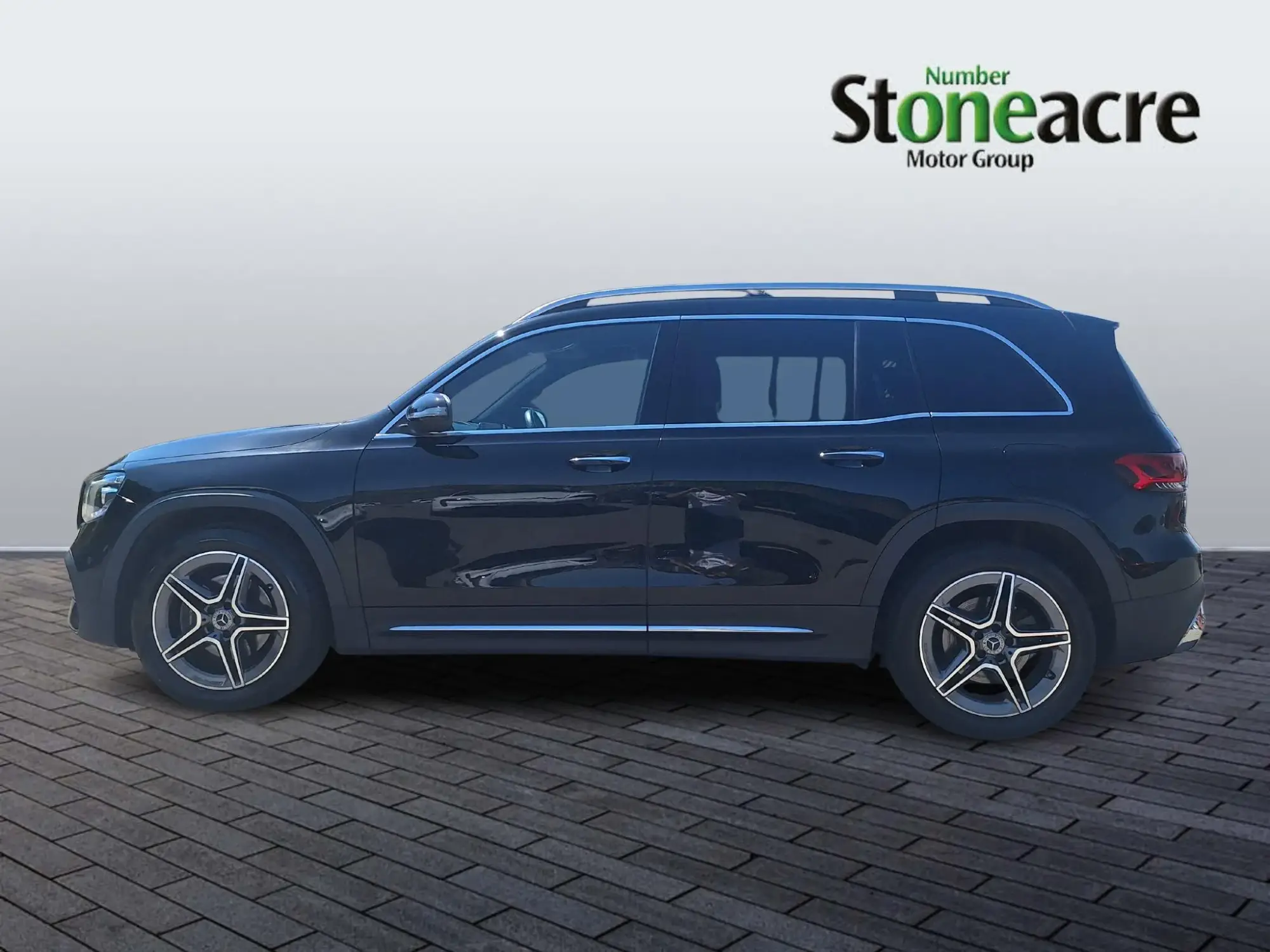 Mercedes-Benz GLB Image 5 Mercedes-Benz GLB Image 5