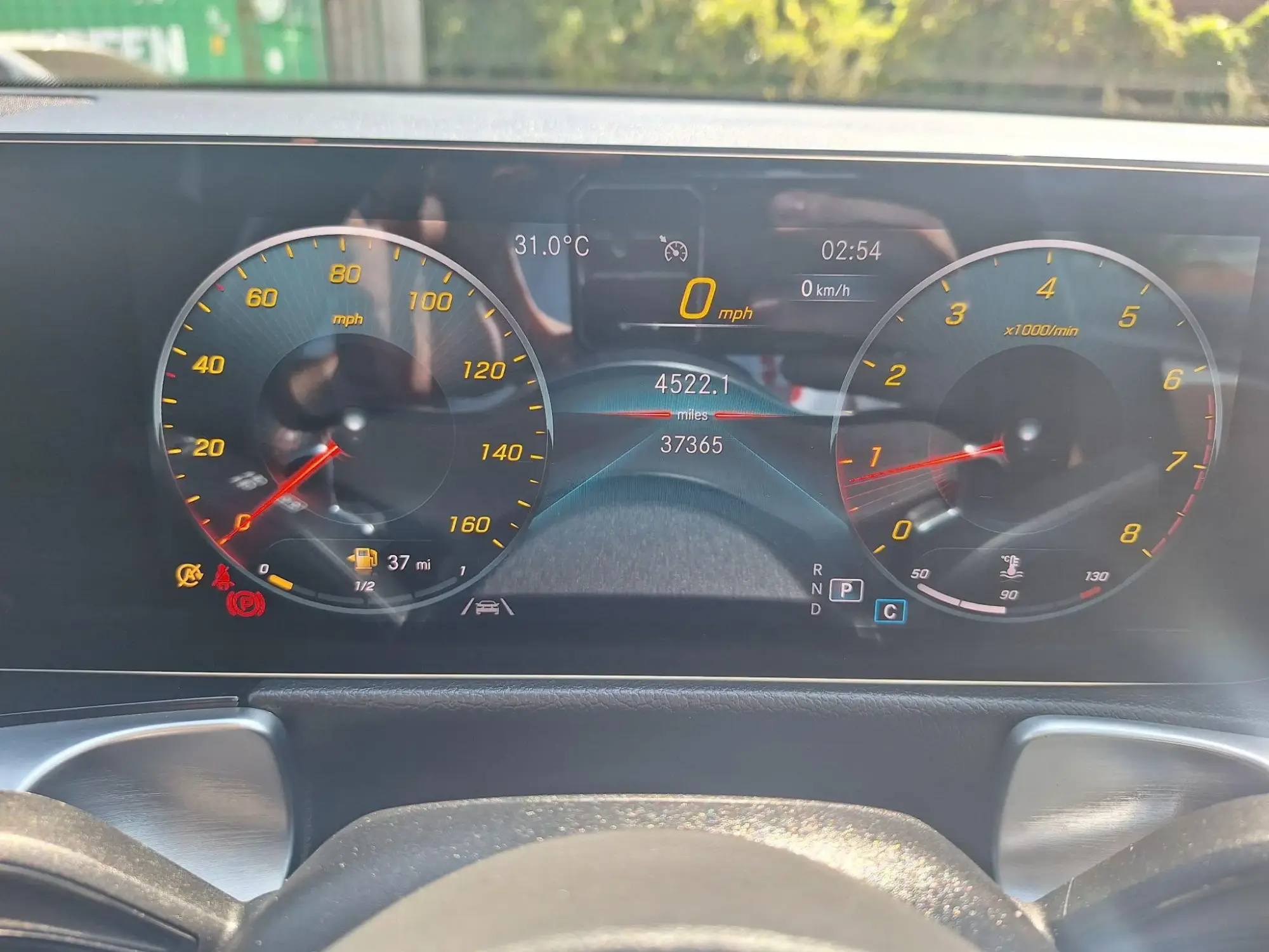 Mercedes-Benz GLB Image 28 Mercedes-Benz GLB Image 28