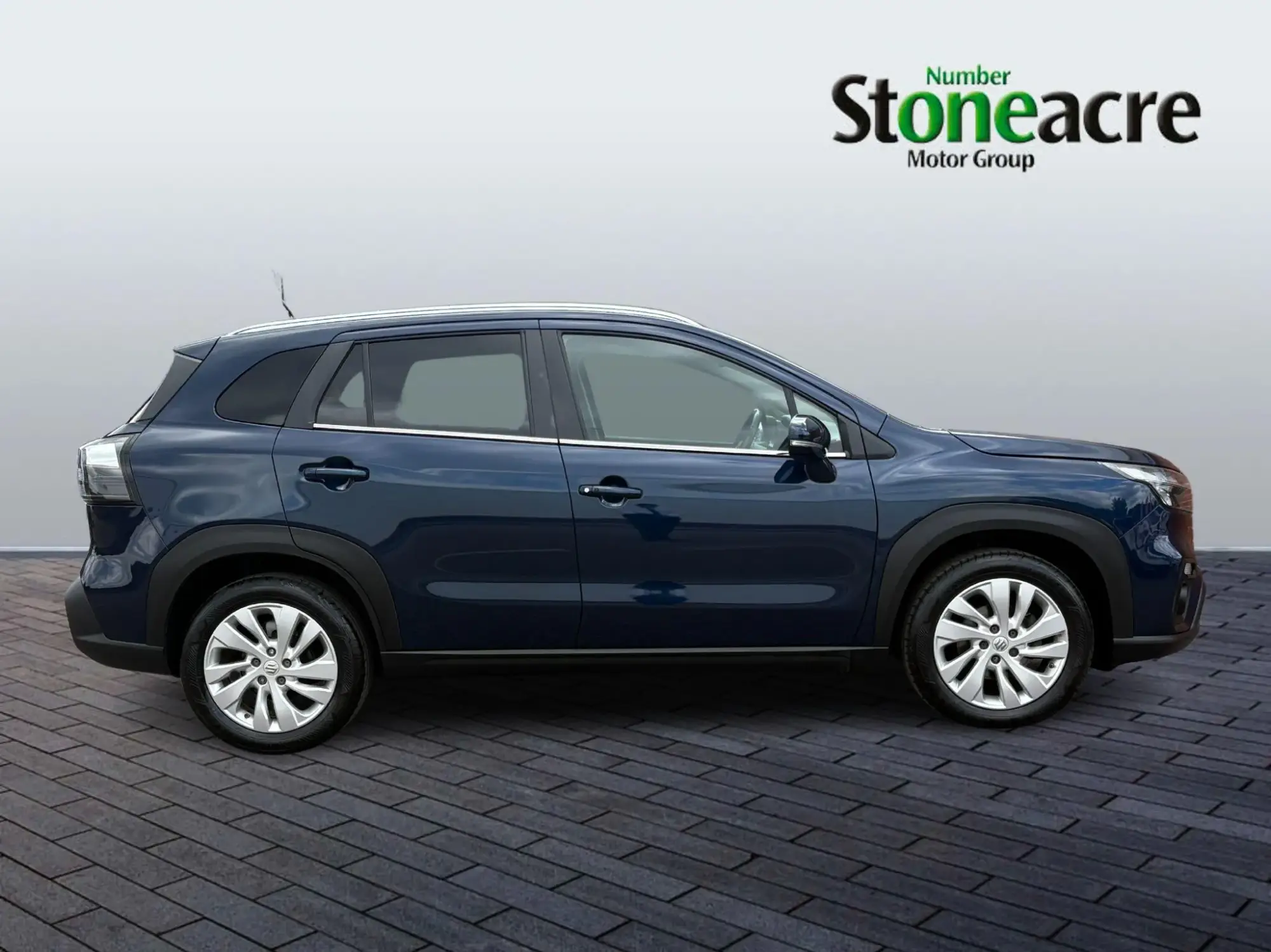 Suzuki S-Cross Image 3