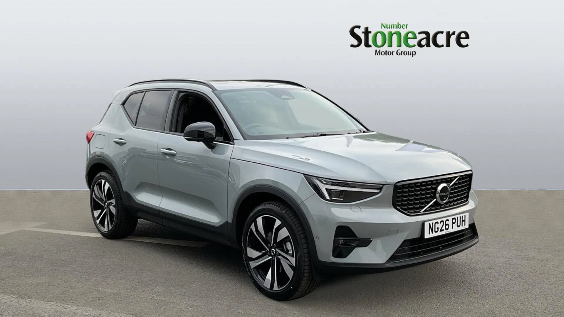 Volvo XC40 listing photo