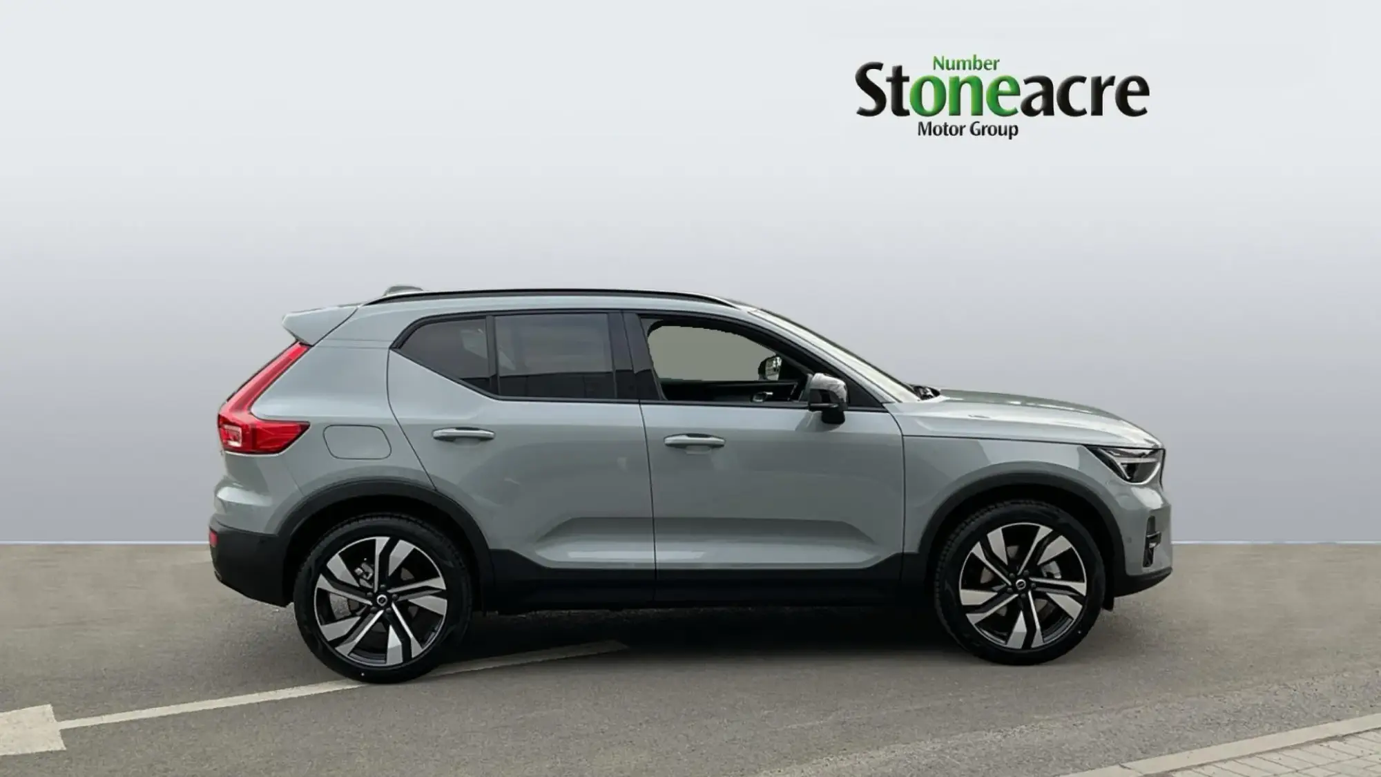 Volvo XC40 Image 3