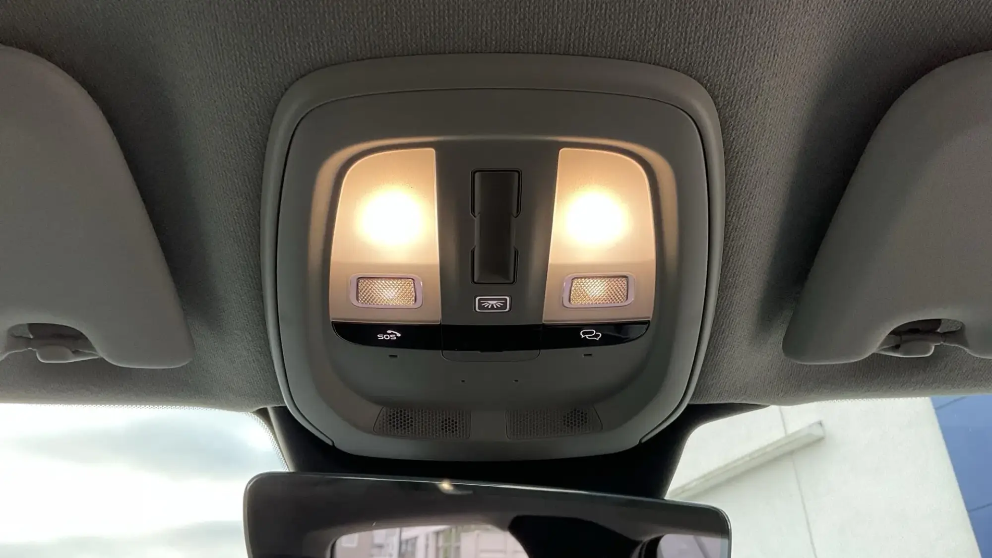 Volvo XC40 Image 28