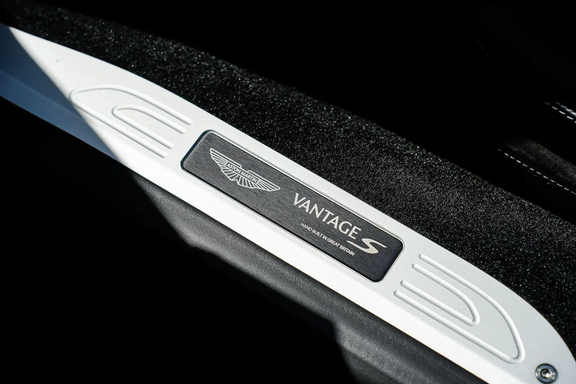 Aston Martin Vantage Image 19 Aston Martin Vantage Image 19