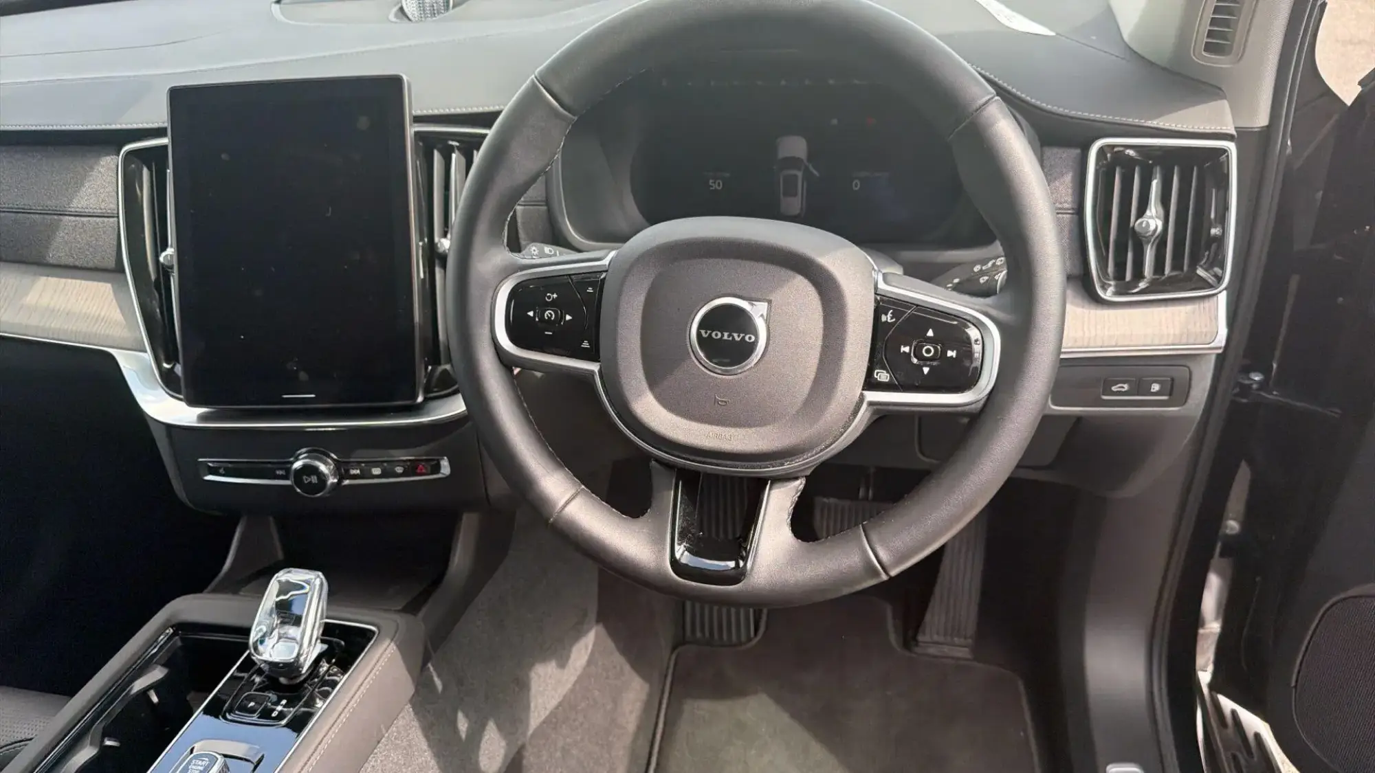 Volvo XC90 Plug-In Hybrid Image 10 Volvo XC90 Plug-In Hybrid Image 10