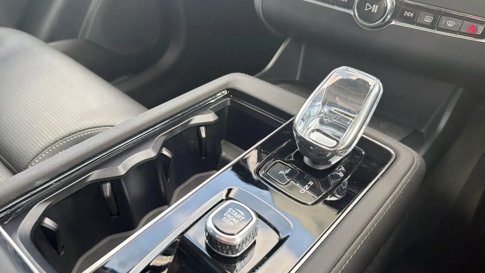Volvo XC90 Plug-In Hybrid Image 24 Volvo XC90 Plug-In Hybrid Image 24