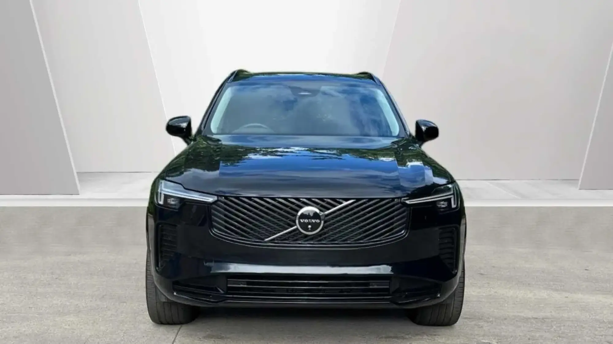 Volvo XC90 Plug-In Hybrid Image 5 Volvo XC90 Plug-In Hybrid Image 5
