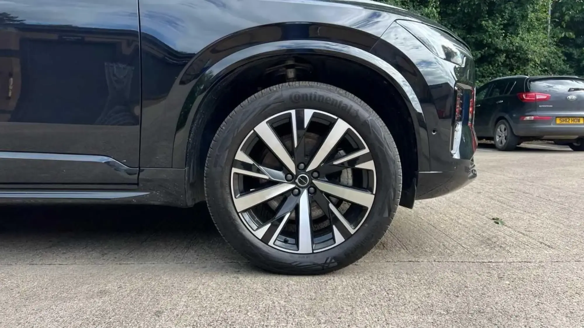 Volvo XC90 Plug-In Hybrid Image 17 Volvo XC90 Plug-In Hybrid Image 17