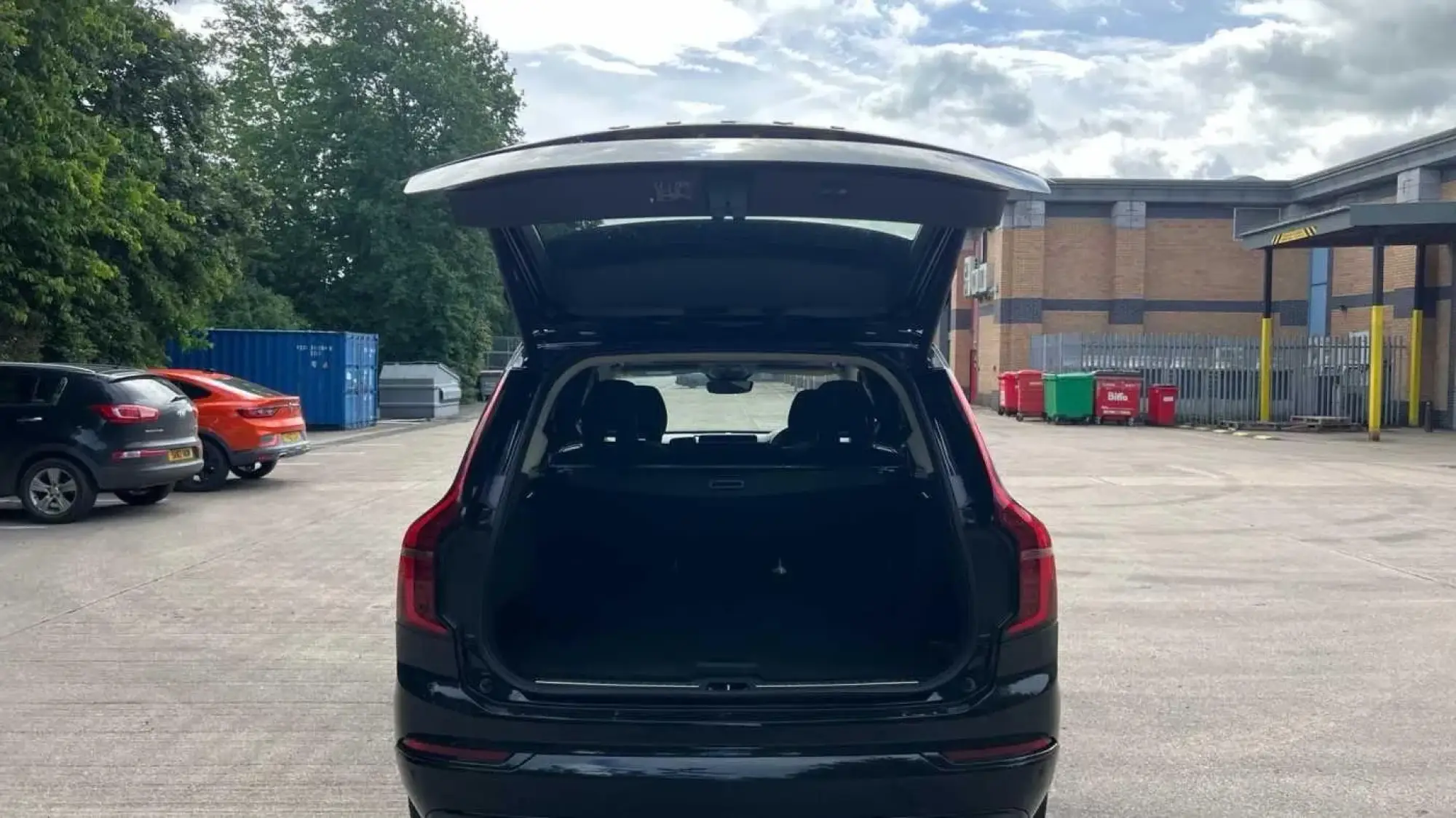Volvo XC90 Plug-In Hybrid Image 18 Volvo XC90 Plug-In Hybrid Image 18