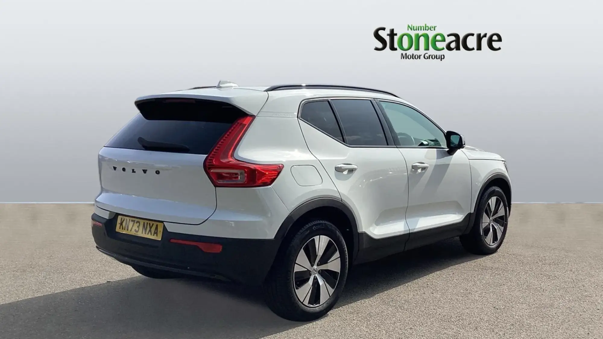 Volvo XC40 Image 2