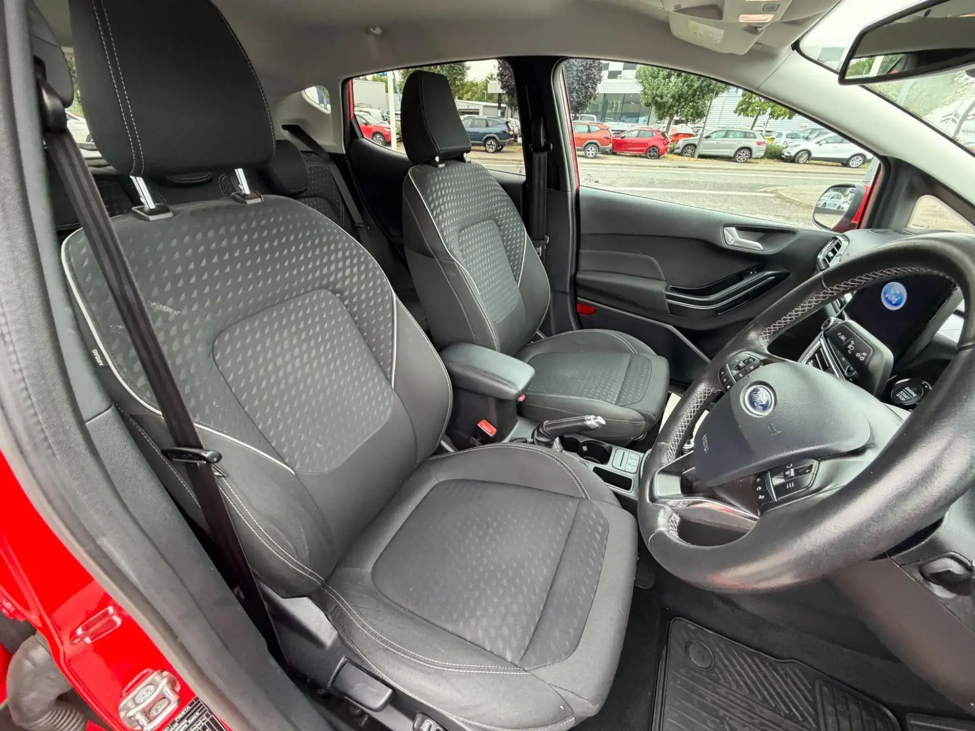 Ford Fiesta Image 18